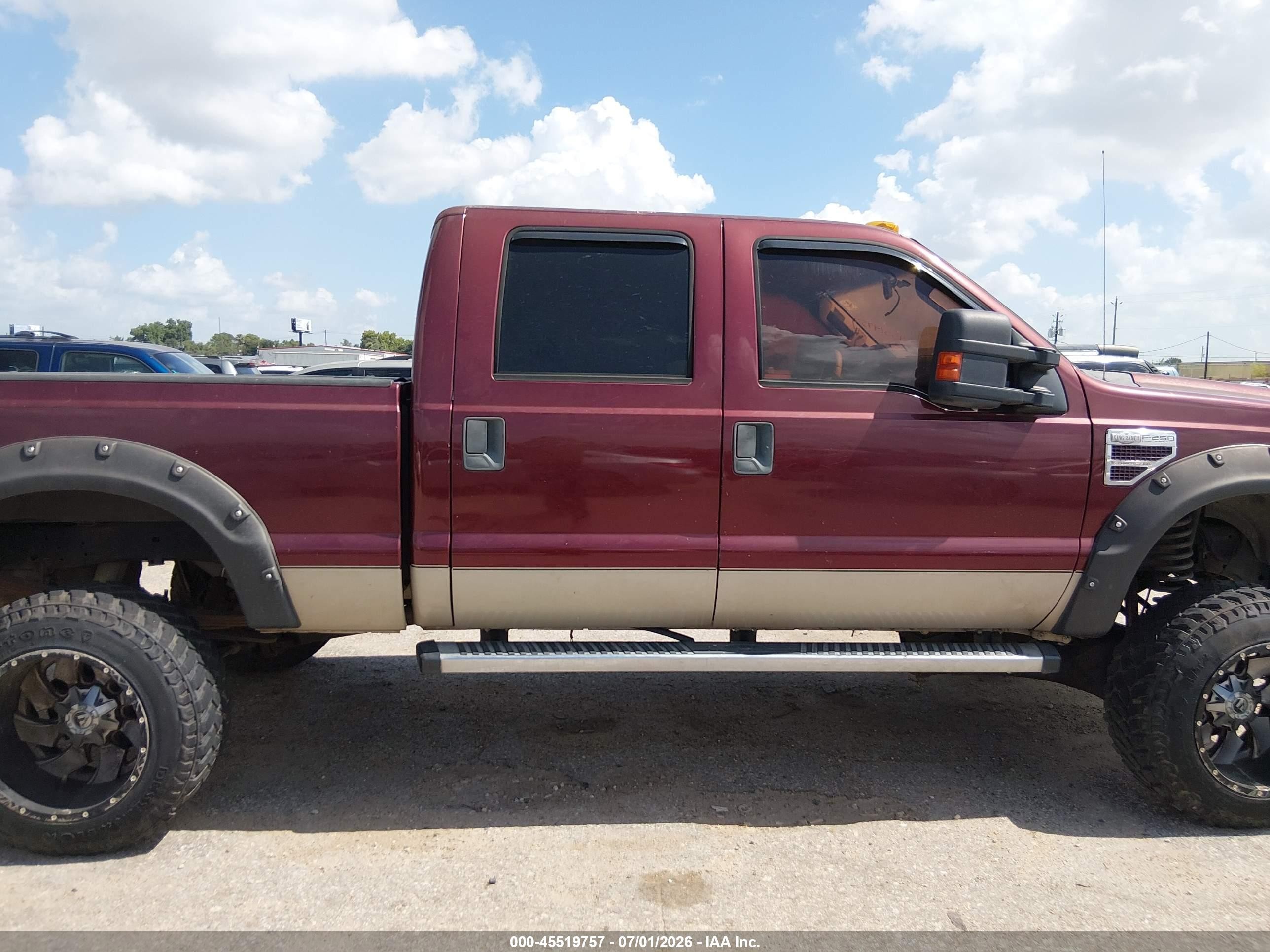 2008 Ford F-250 Lariat Maroon vin: 1FTSW21R38EB12032