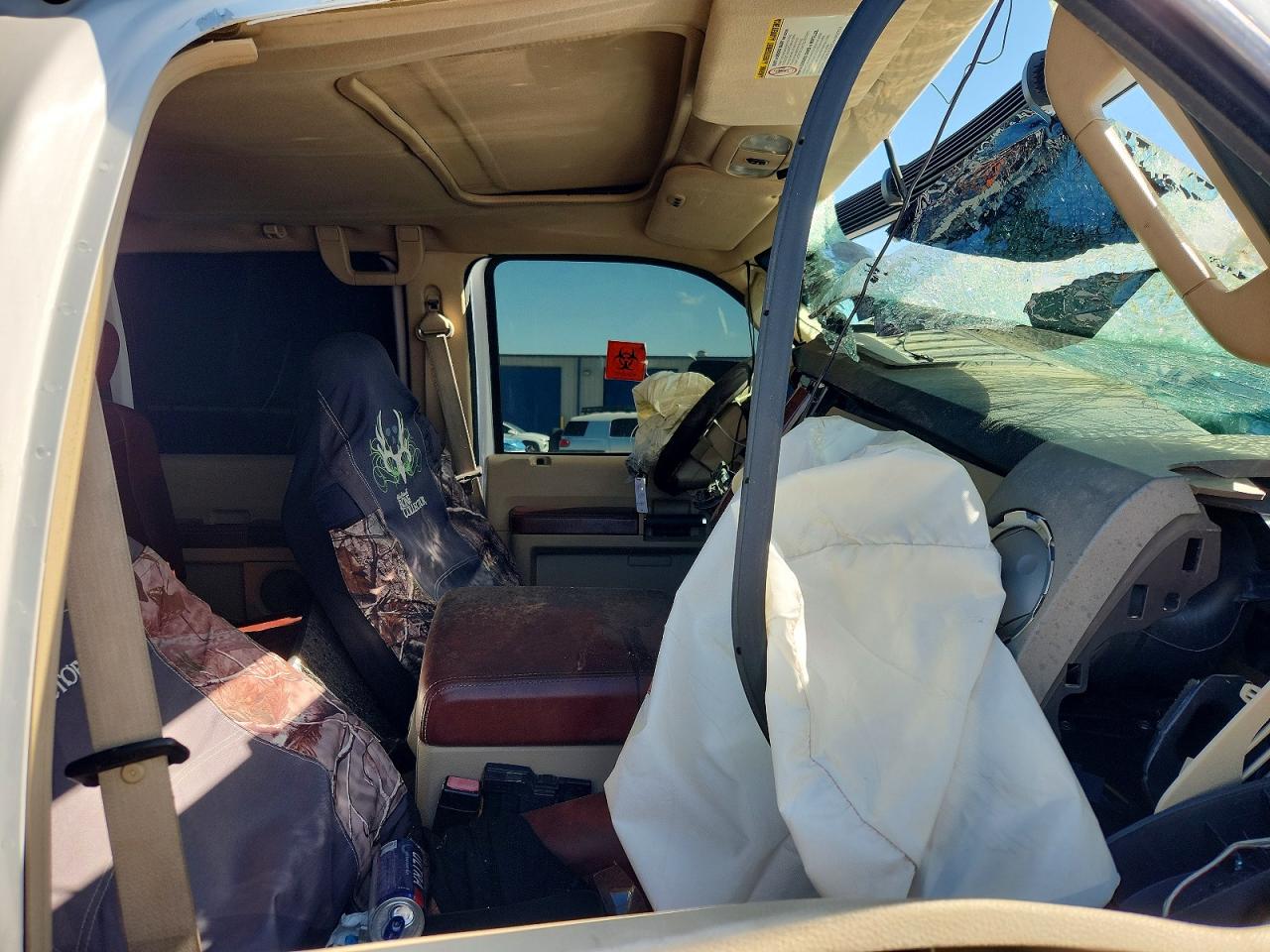2008 Ford F250 Super Duty White vin: 1FTSW21R38ED16586