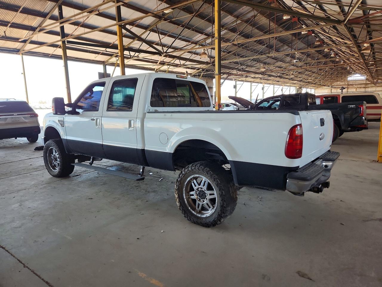 2008 Ford F250 Super Duty Белый vin: 1FTSW21R48EA39558
