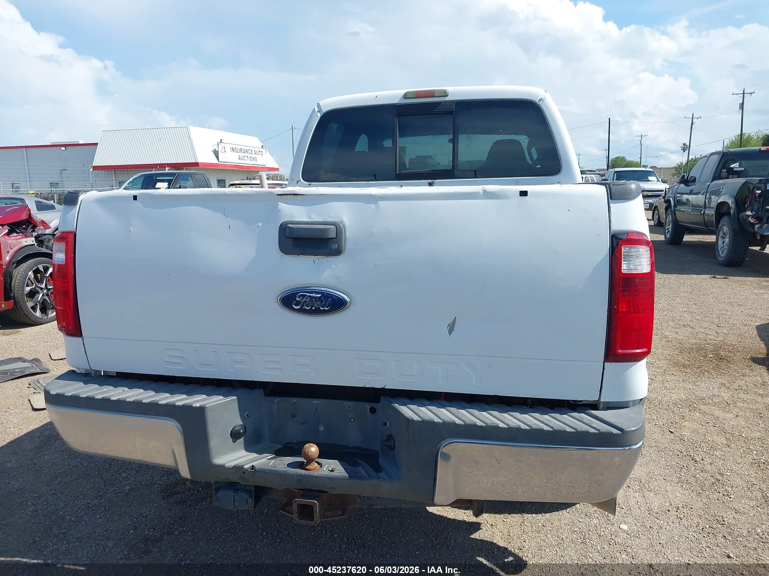 2008 Ford F-250 Fx4/harley-davidson/king Ranch/lariat/xl/xlt Белый vin: 1FTSW21R48ED54134