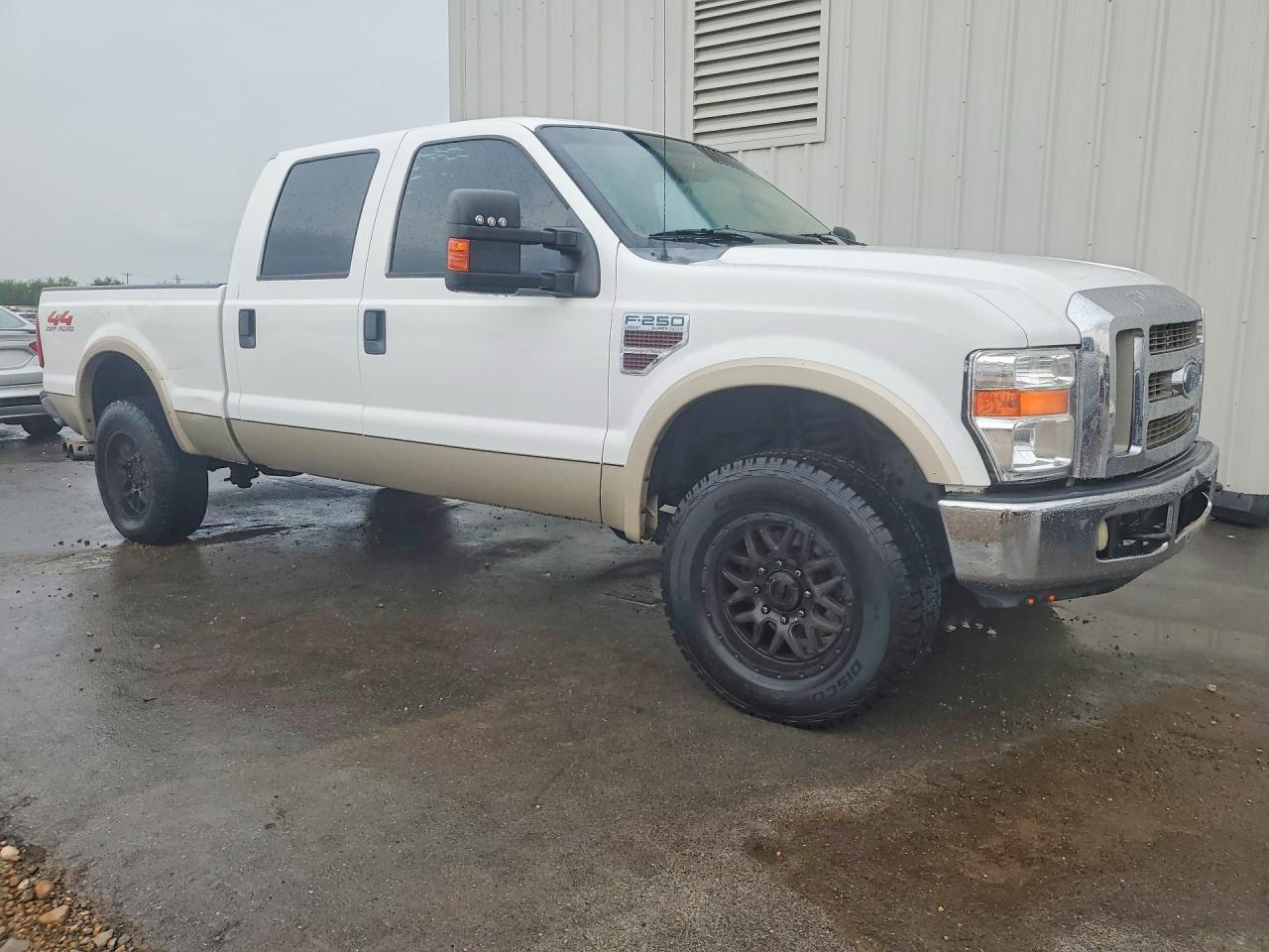 2008 Ford F250 Super Duty Two Tone vin: 1FTSW21R58EA25636