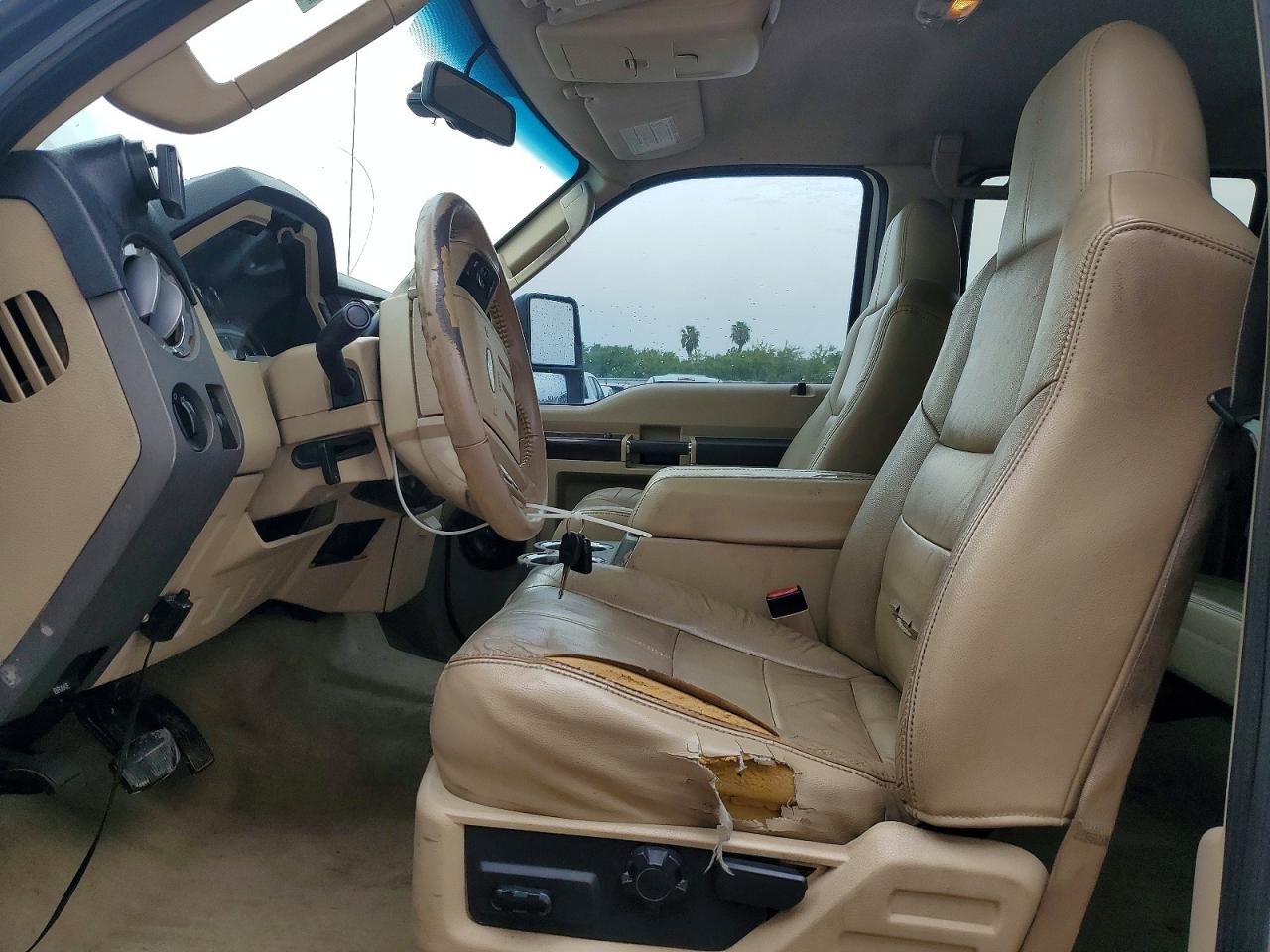 2008 Ford F250 Super Duty Two Tone vin: 1FTSW21R58EA25636