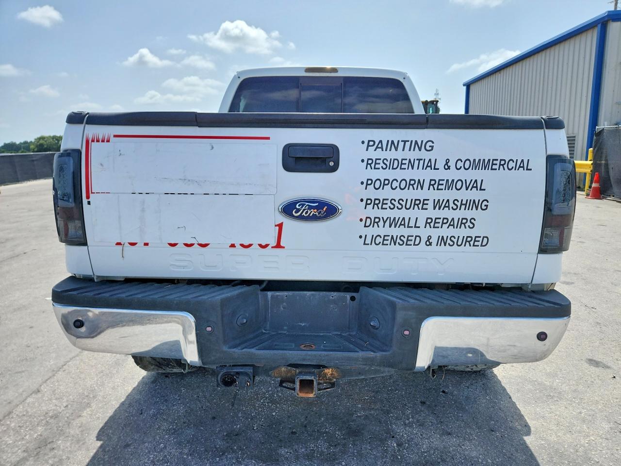 2008 Ford F250 Super Duty White vin: 1FTSW21R68EB65971