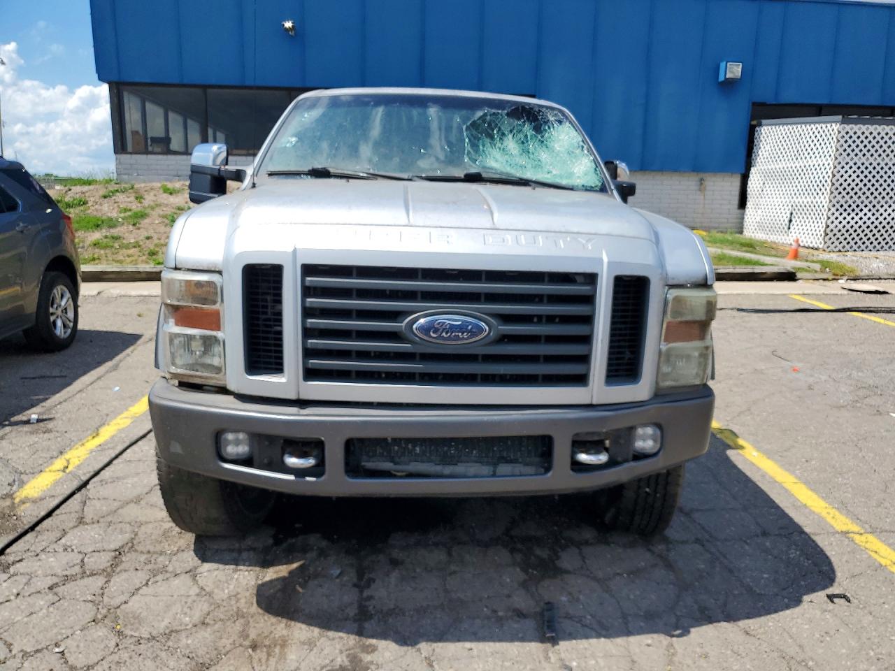 2008 Ford F250 Super Duty Silver vin: 1FTSW21R68EC86936