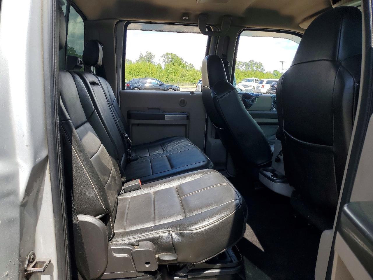 2008 Ford F250 Super Duty Silver vin: 1FTSW21R68EC86936