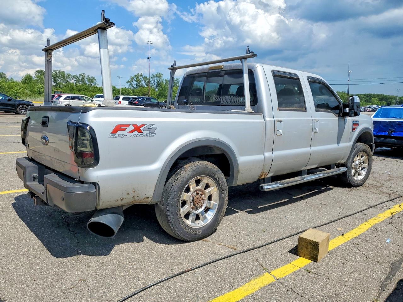 2008 Ford F250 Super Duty Silver vin: 1FTSW21R68EC86936