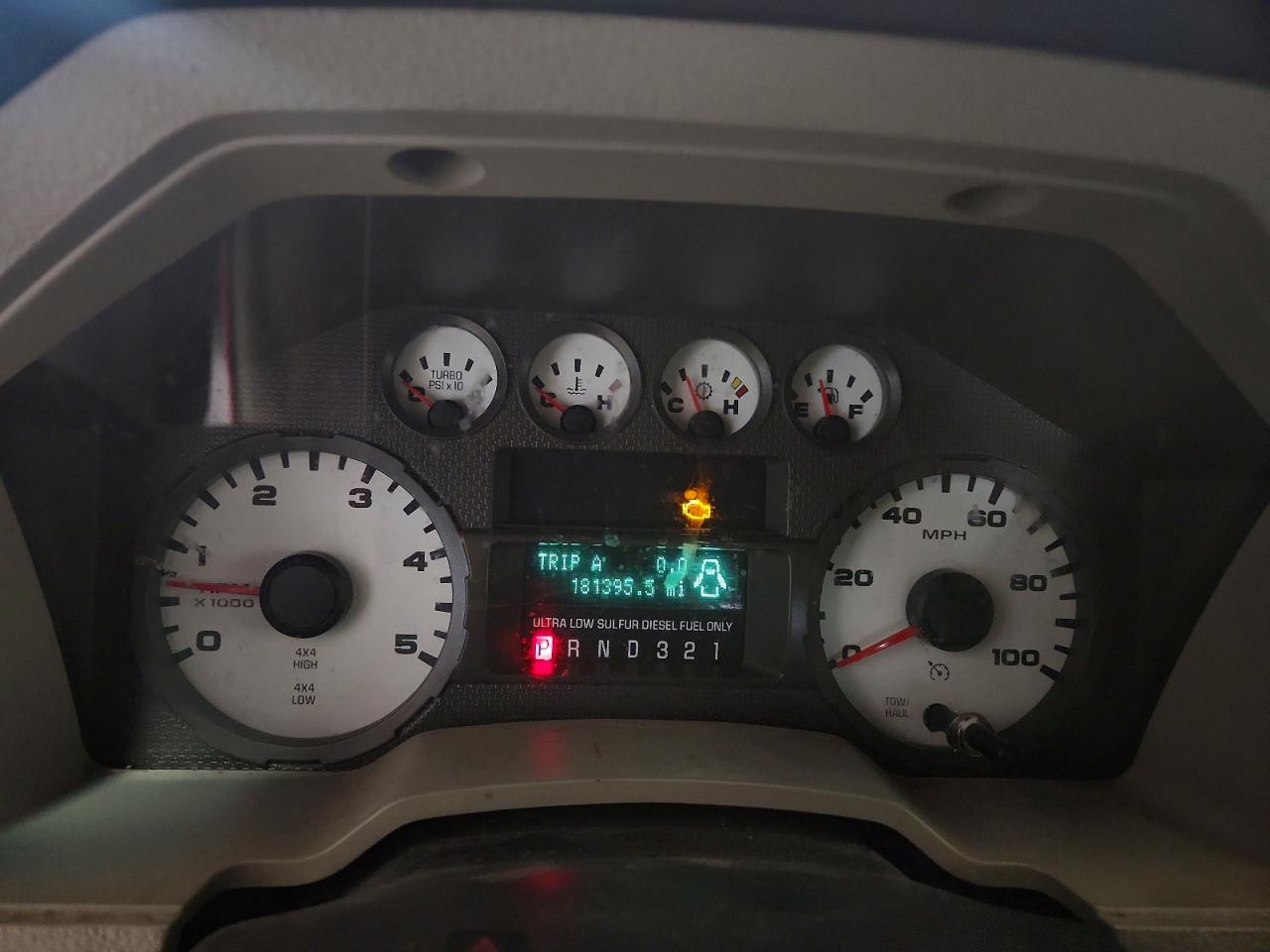 2008 Ford F250 Super Duty Red vin: 1FTSW21R68ED56225