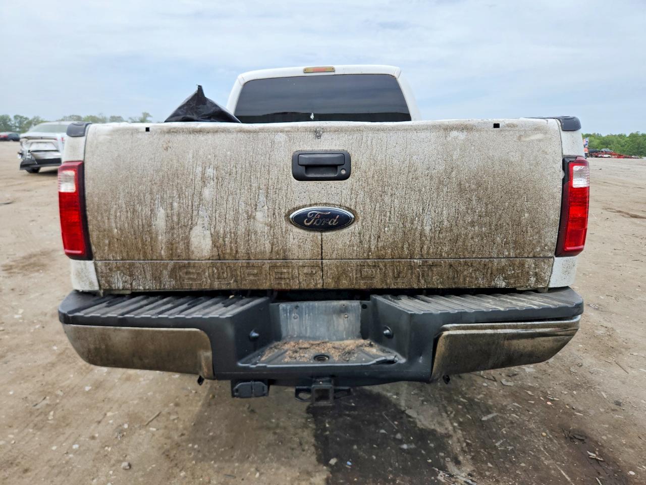 2008 Ford F250 Super Duty White vin: 1FTSW21R78ED17076