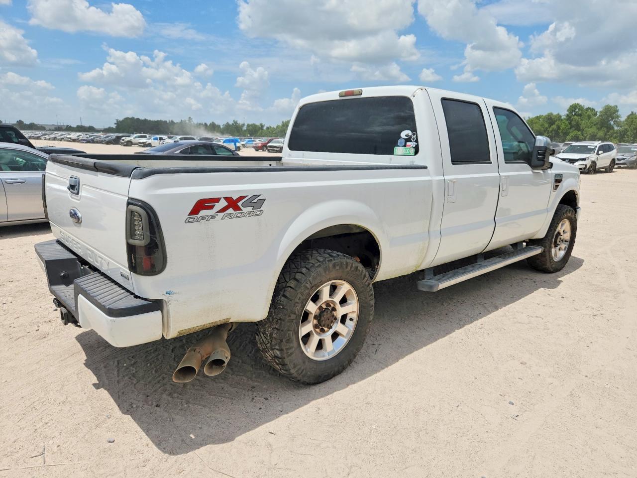 2009 Ford F250 Super Duty White vin: 1FTSW21R79EB26145
