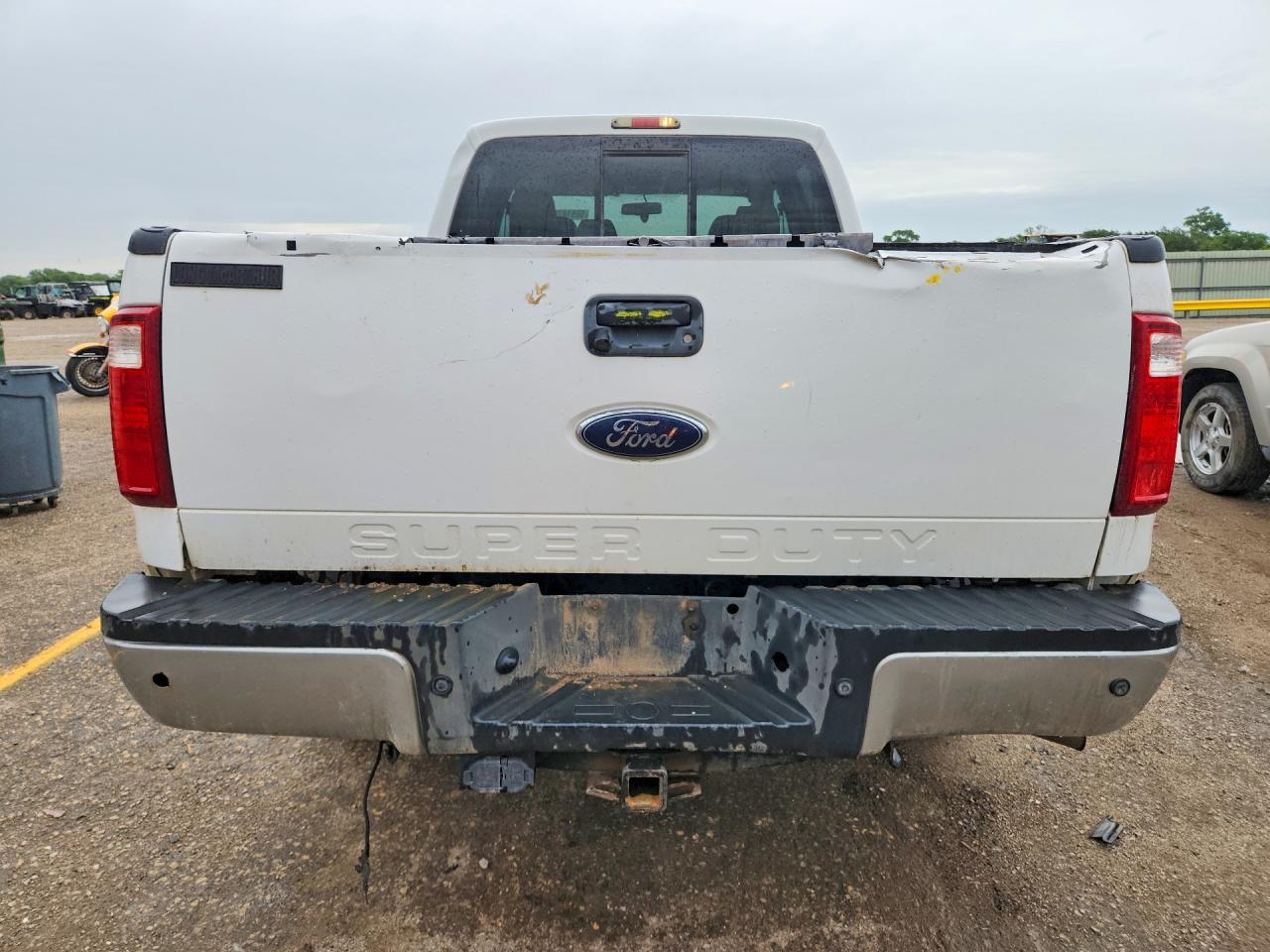 2009 Ford F250 Super Duty White vin: 1FTSW21R89EB01433