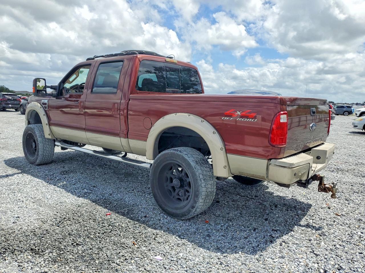 2008 Ford F250 Super Duty Maroon vin: 1FTSW21R98EA06703