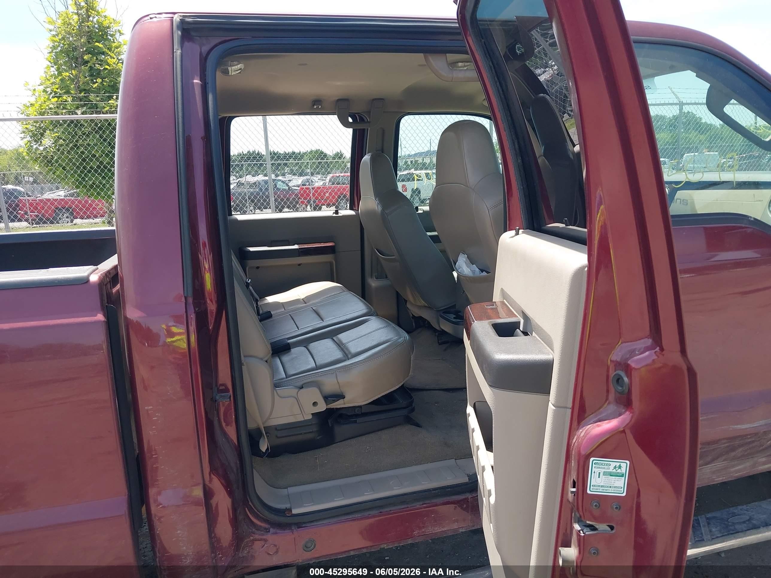 2008 Ford F-250 Fx4/harley-davidson/king Ranch/lariat/xl/xlt Бордовый vin: 1FTSW21R98EC33924