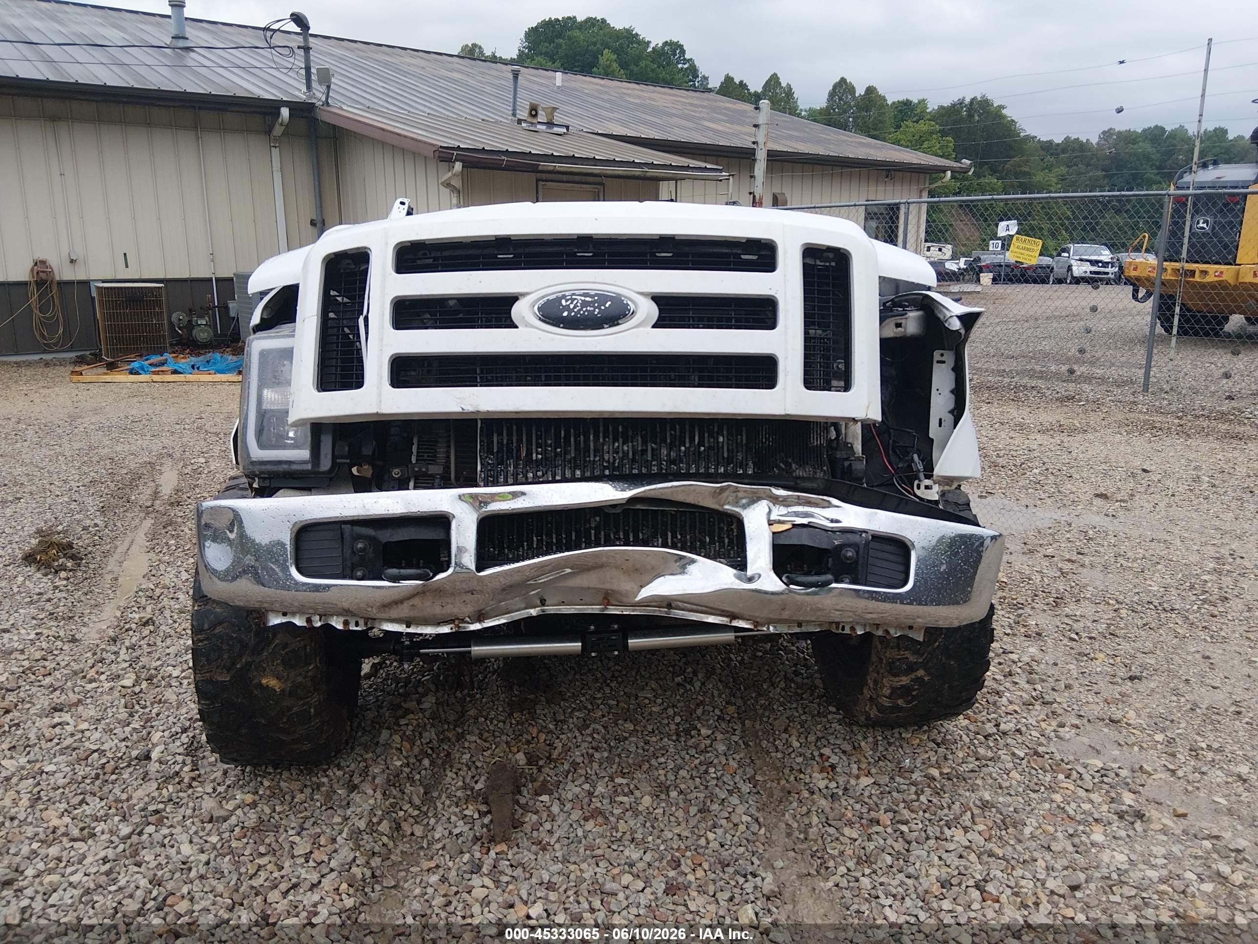 2008 Ford Super Duty F-250 Srw Xlt White vin: 1FTSW21R98ED04457