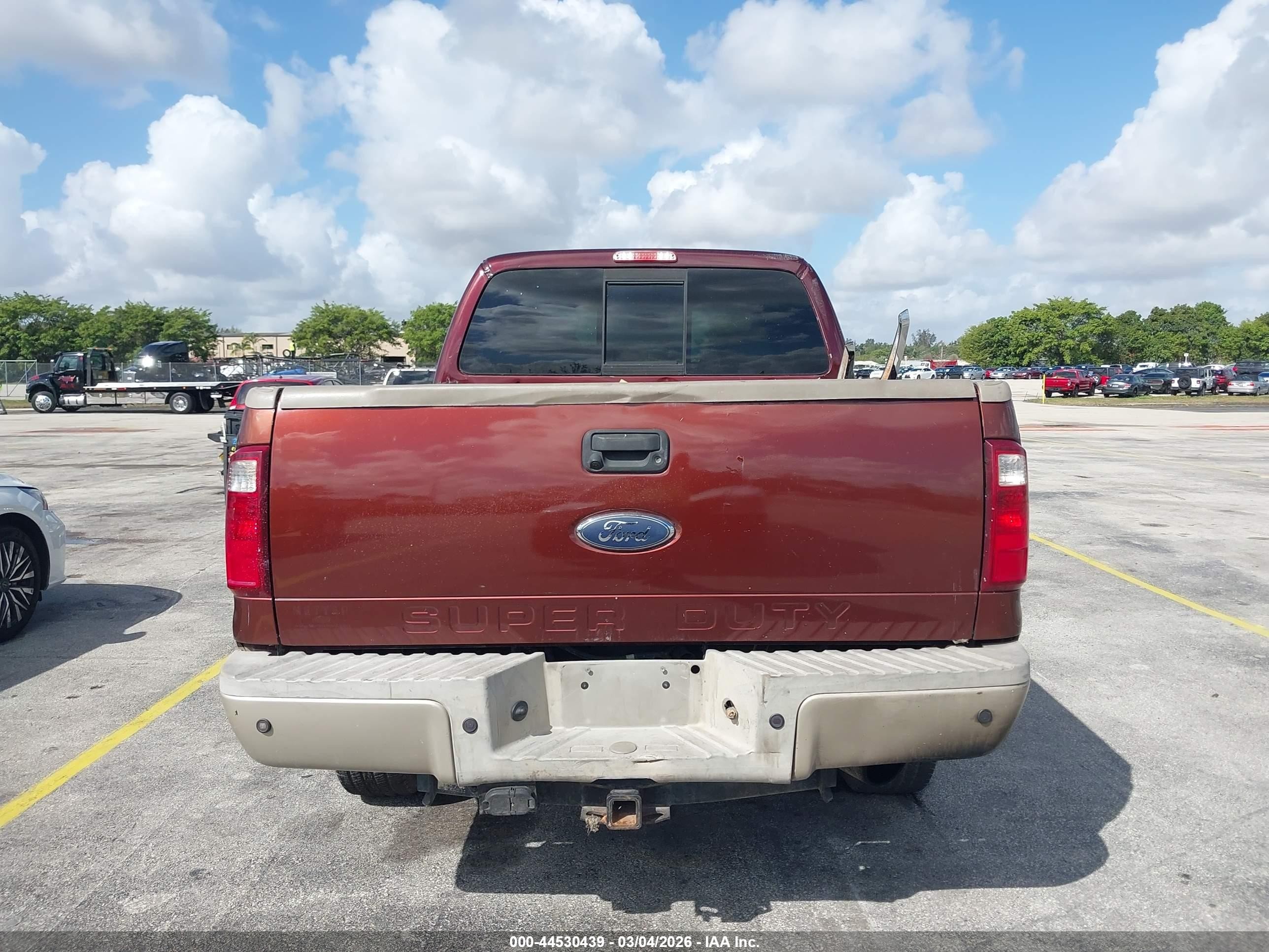 2009 Ford F250   Maroon vin: 1FTSW21R99EB17849