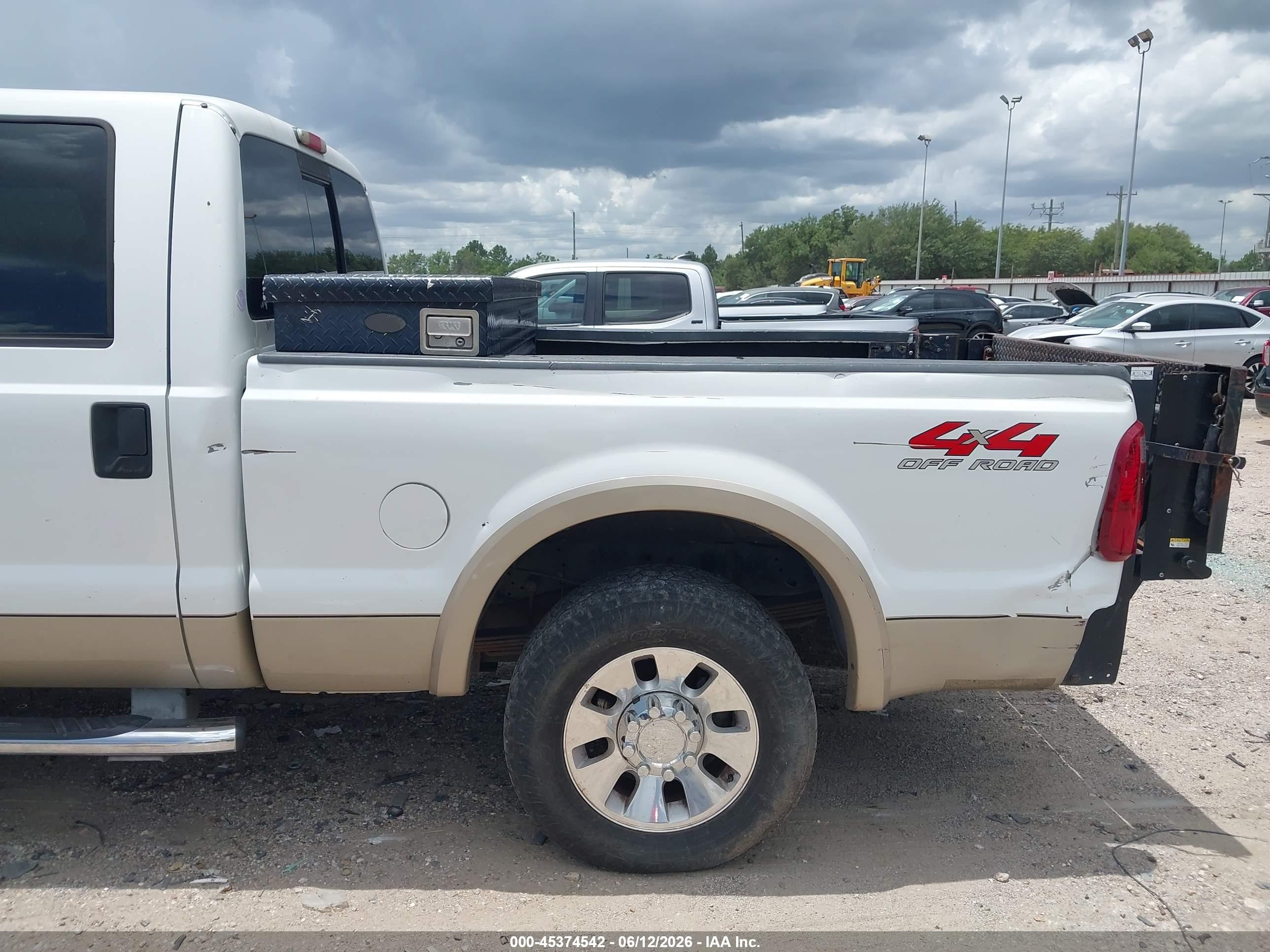 2008 Ford F-250 Fx4/harley-davidson/king Ranch/lariat/xl/xlt Белый vin: 1FTSW21RX8EA05057