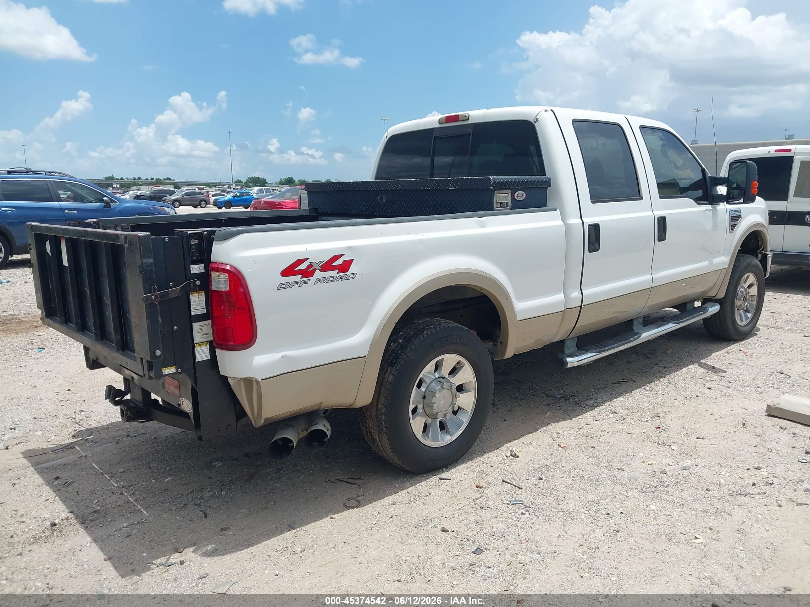 2008 Ford F-250 Fx4/harley-davidson/king Ranch/lariat/xl/xlt Белый vin: 1FTSW21RX8EA05057