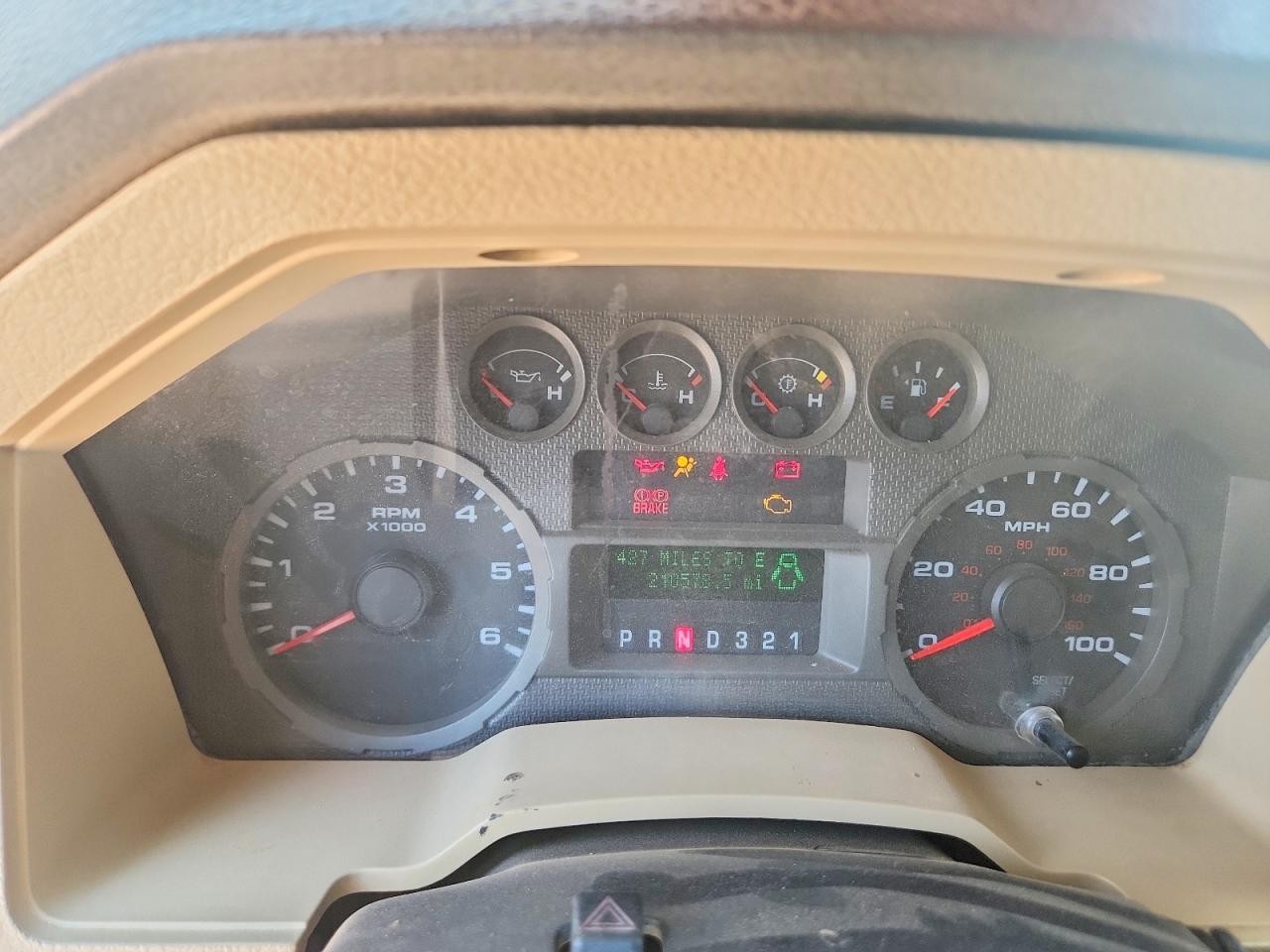 2008 Ford F250 Super Duty White vin: 1FTSW21Y08ED05178