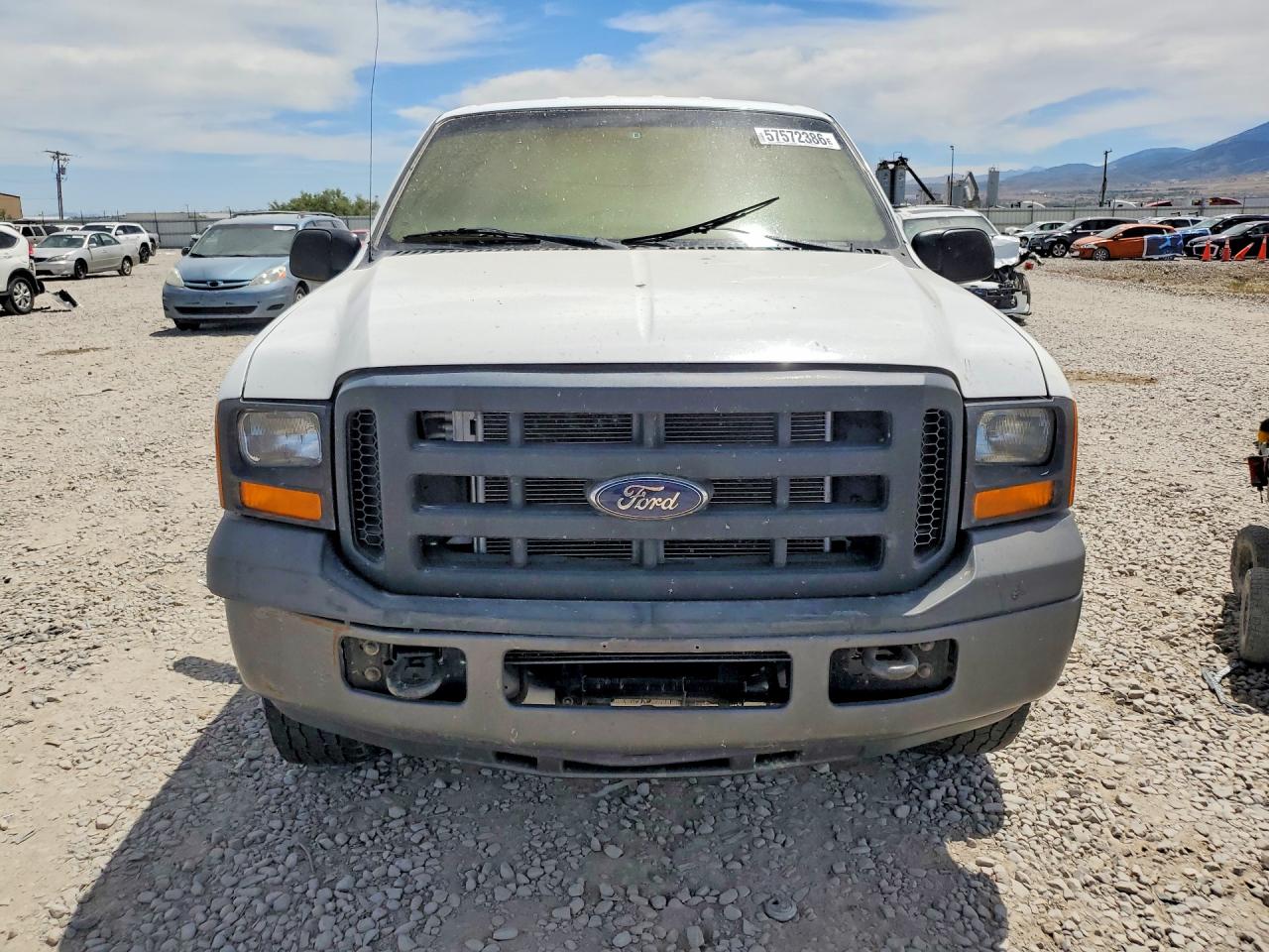 2006 Ford F250 Super Duty White vin: 1FTSW21Y66EB93077