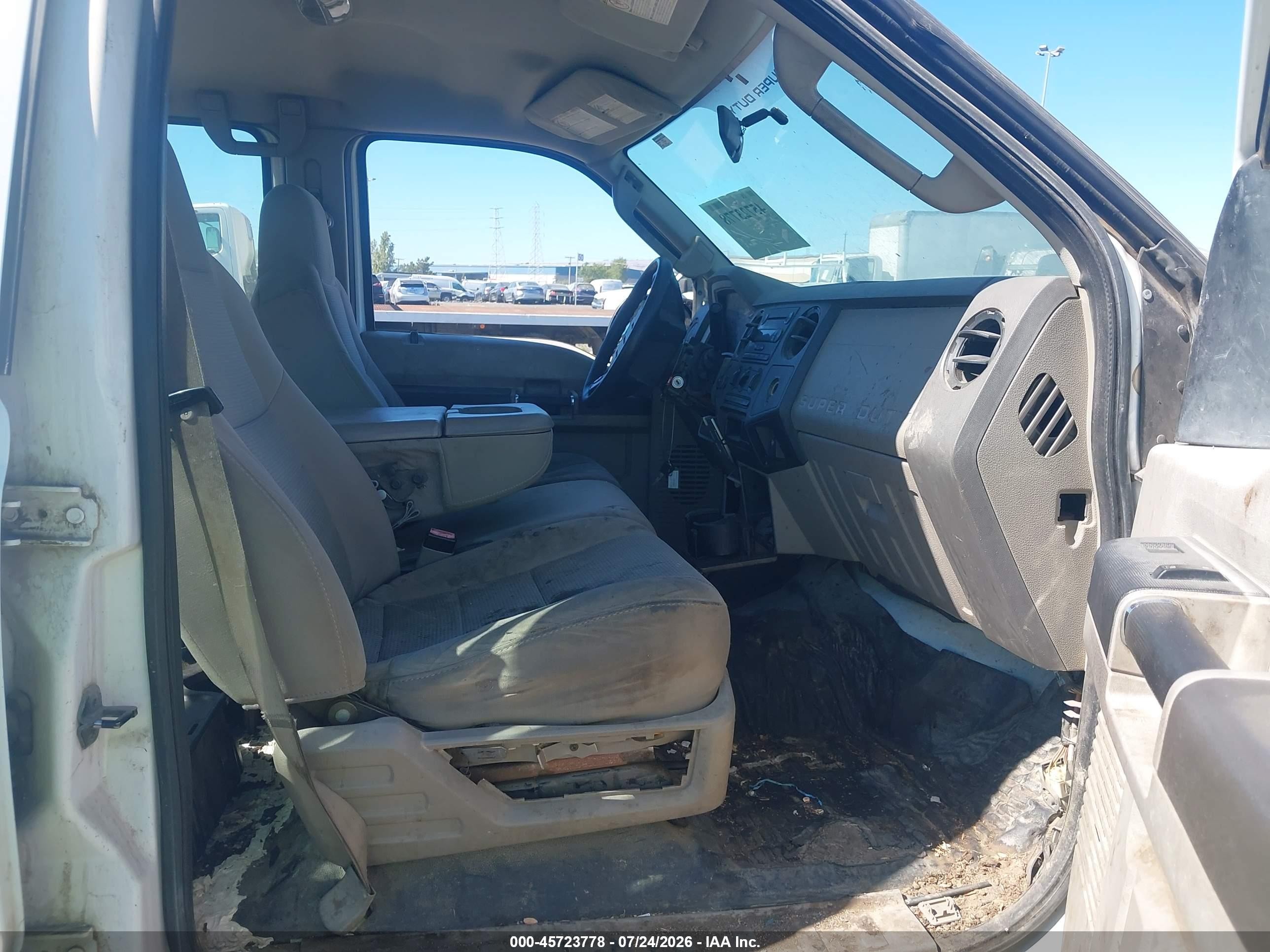 2008 Ford F-250 Fx4/harley-davidson/king Ranch/lariat/xl/xlt White vin: 1FTSW21Y98EA98483