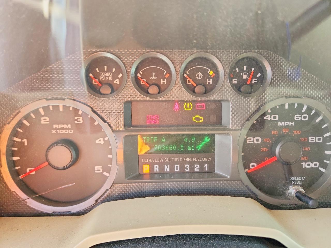 2010 Ford F250 White vin: 1FTSW2AR5AEA51790