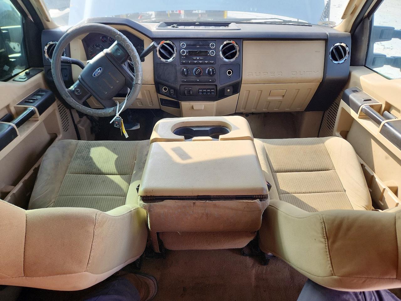 2010 Ford F250 White vin: 1FTSW2AR5AEA51790