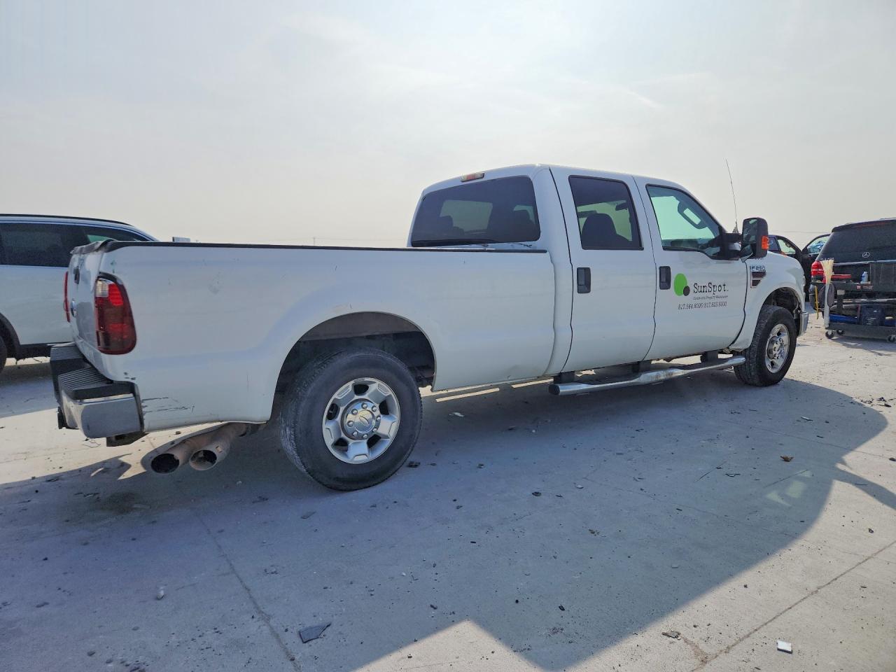 2010 Ford F250 White vin: 1FTSW2AR5AEA51790