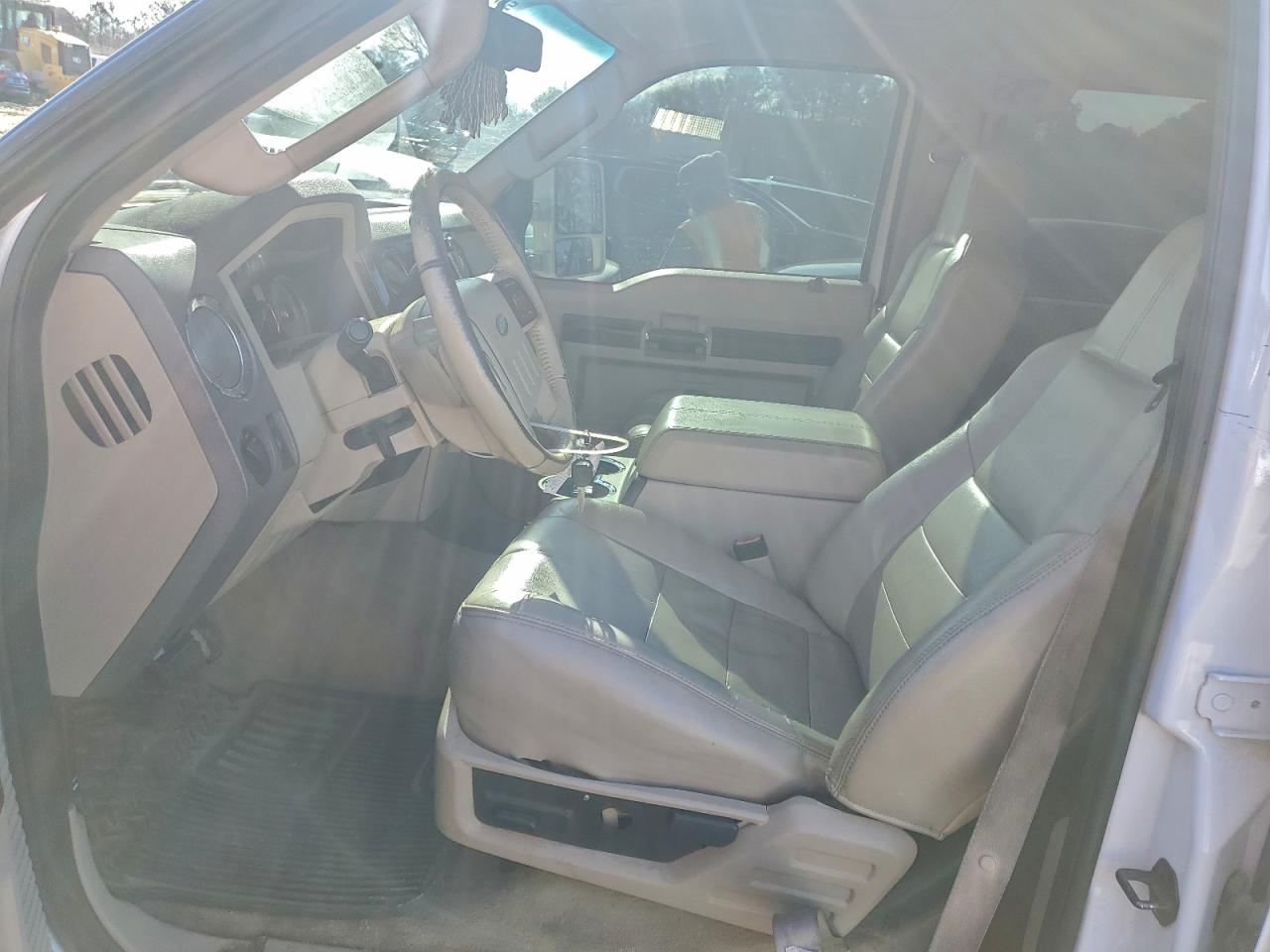 2010 Ford F250 Super Duty Белый vin: 1FTSW2AR8AEA62458