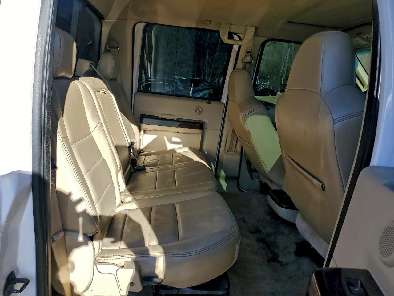 2010 Ford F250 Super Duty Белый vin: 1FTSW2AR8AEA62458