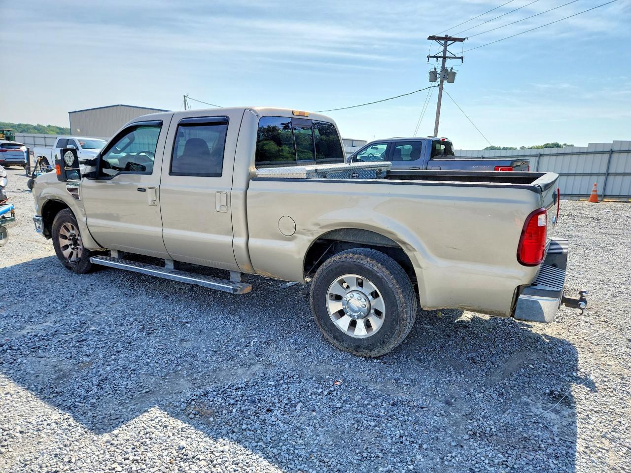 2010 Ford F250 Super Duty Желто-коричневый vin: 1FTSW2AR8AEB42102