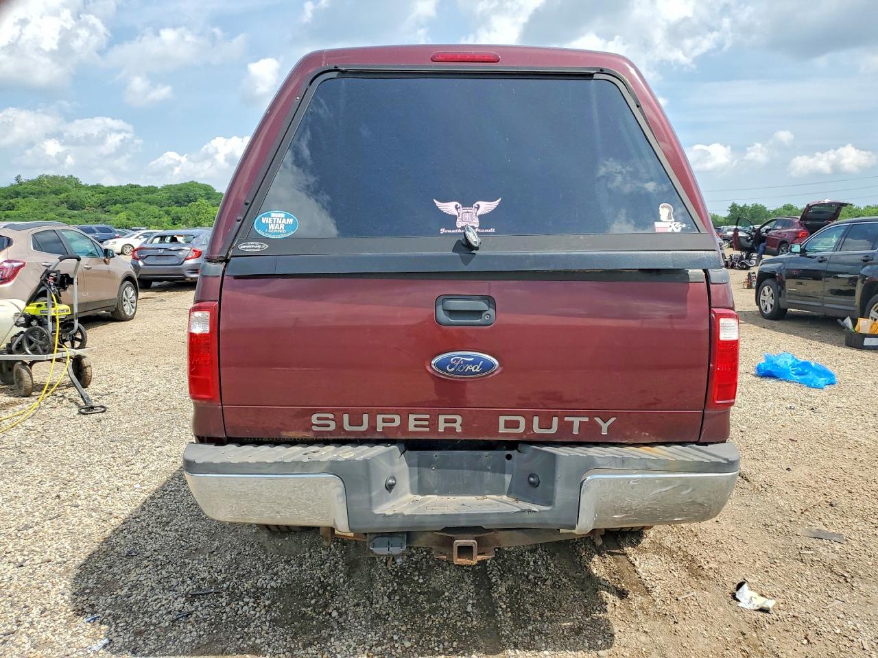2010 Ford F250 Super Duty Бордовый vin: 1FTSW2B51AEA09161