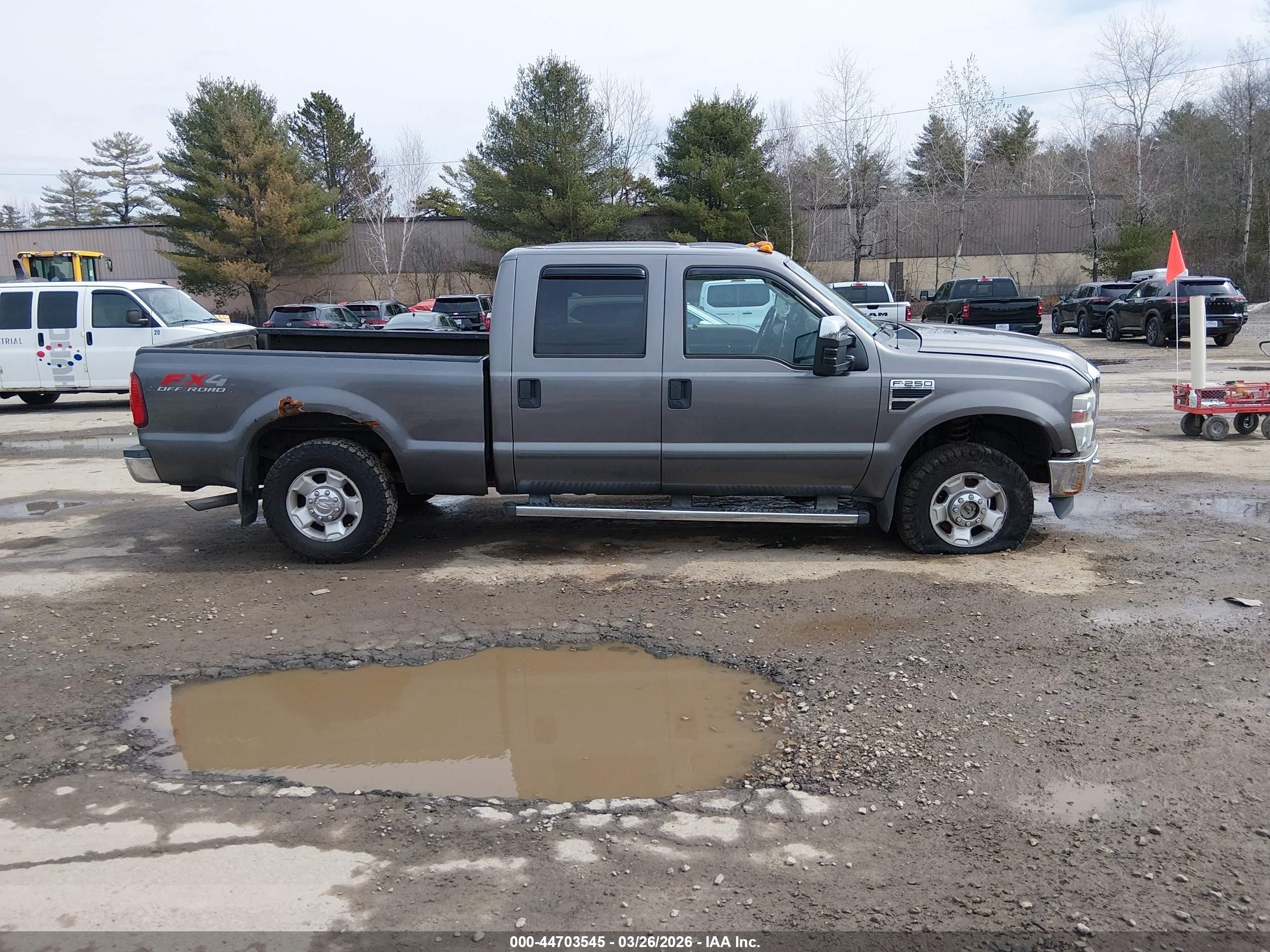 2010 Ford F-250 Xlt Gray vin: 1FTSW2B57AEB40241