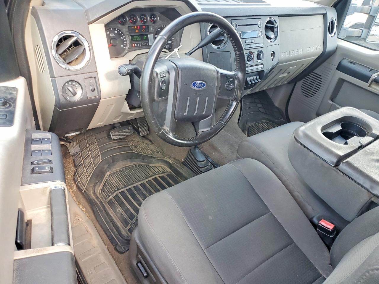 2010 Ford F250 Super Duty Maroon vin: 1FTSW2BR1AEA42504