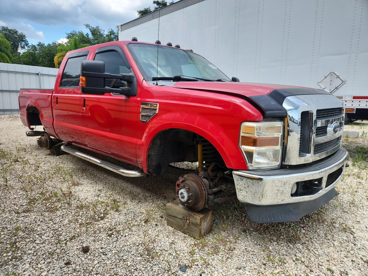 2010 Ford F250 Super Duty Red vin: 1FTSW2BR1AEB02636 Damage: Right Rear Wheel, Missing, Replacement Required