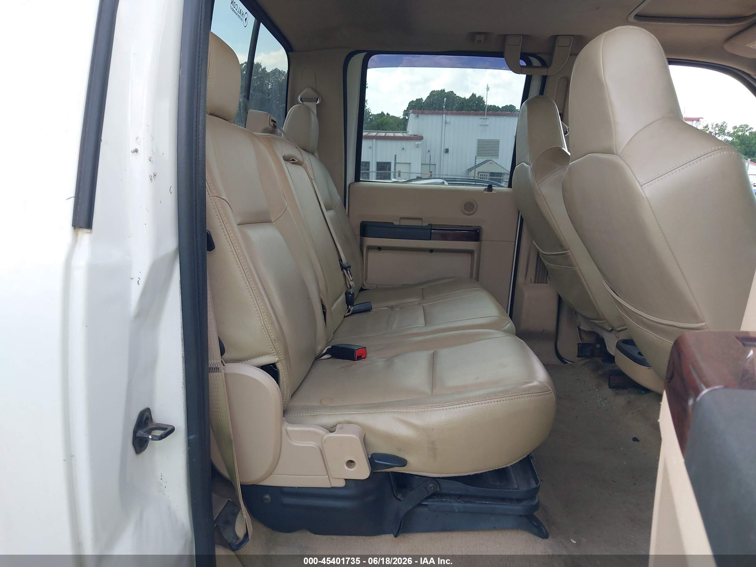 2010 Ford Super Duty F-250 Srw Cabelas/harley-davidson/king Ranch/lariat/xl/xlt White vin: 1FTSW2BR2AEA62292