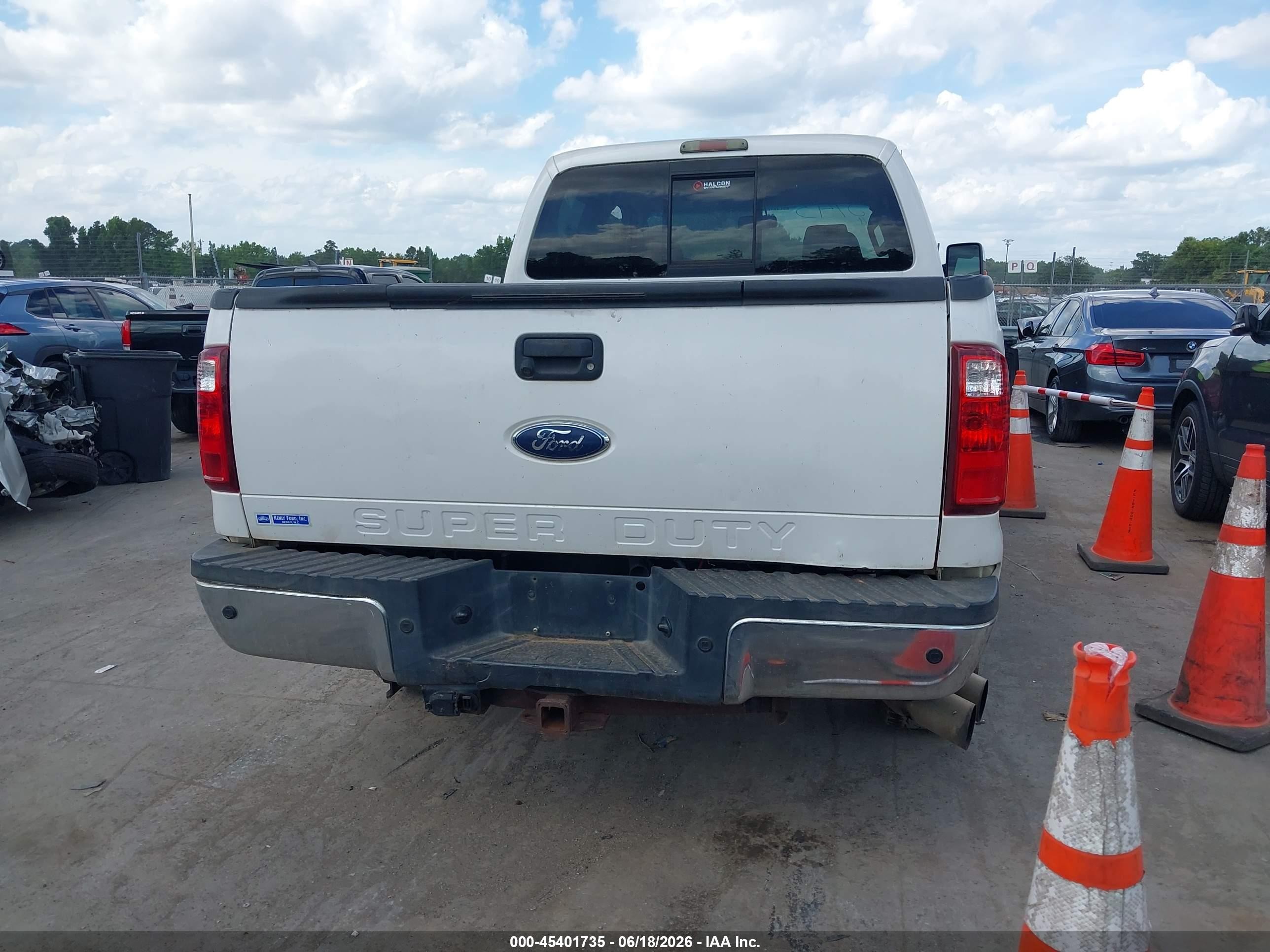 2010 Ford Super Duty F-250 Srw Cabelas/harley-davidson/king Ranch/lariat/xl/xlt White vin: 1FTSW2BR2AEA62292