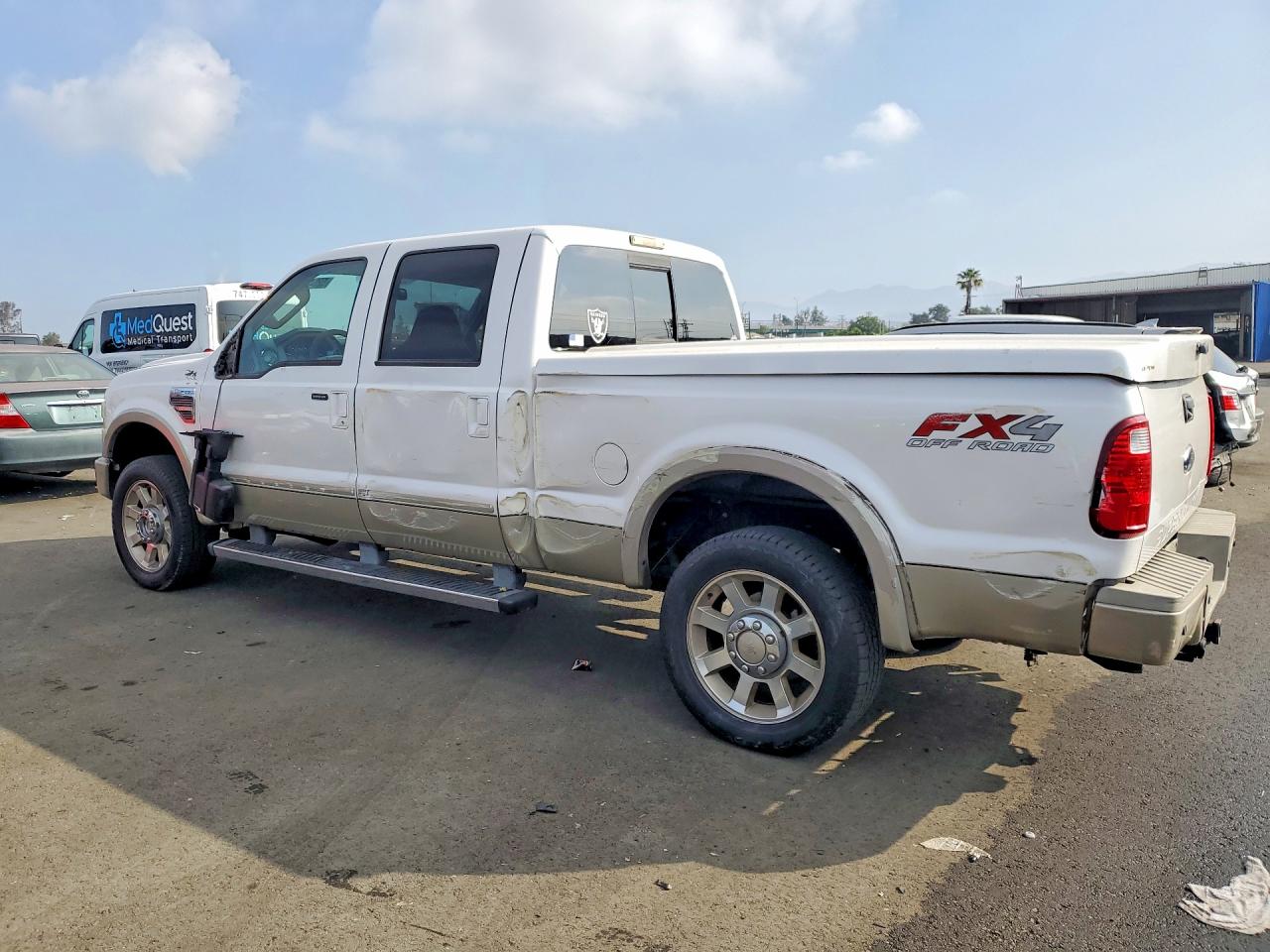 2010 Ford F250 Super Duty Two Tone vin: 1FTSW2BR2AEB02385