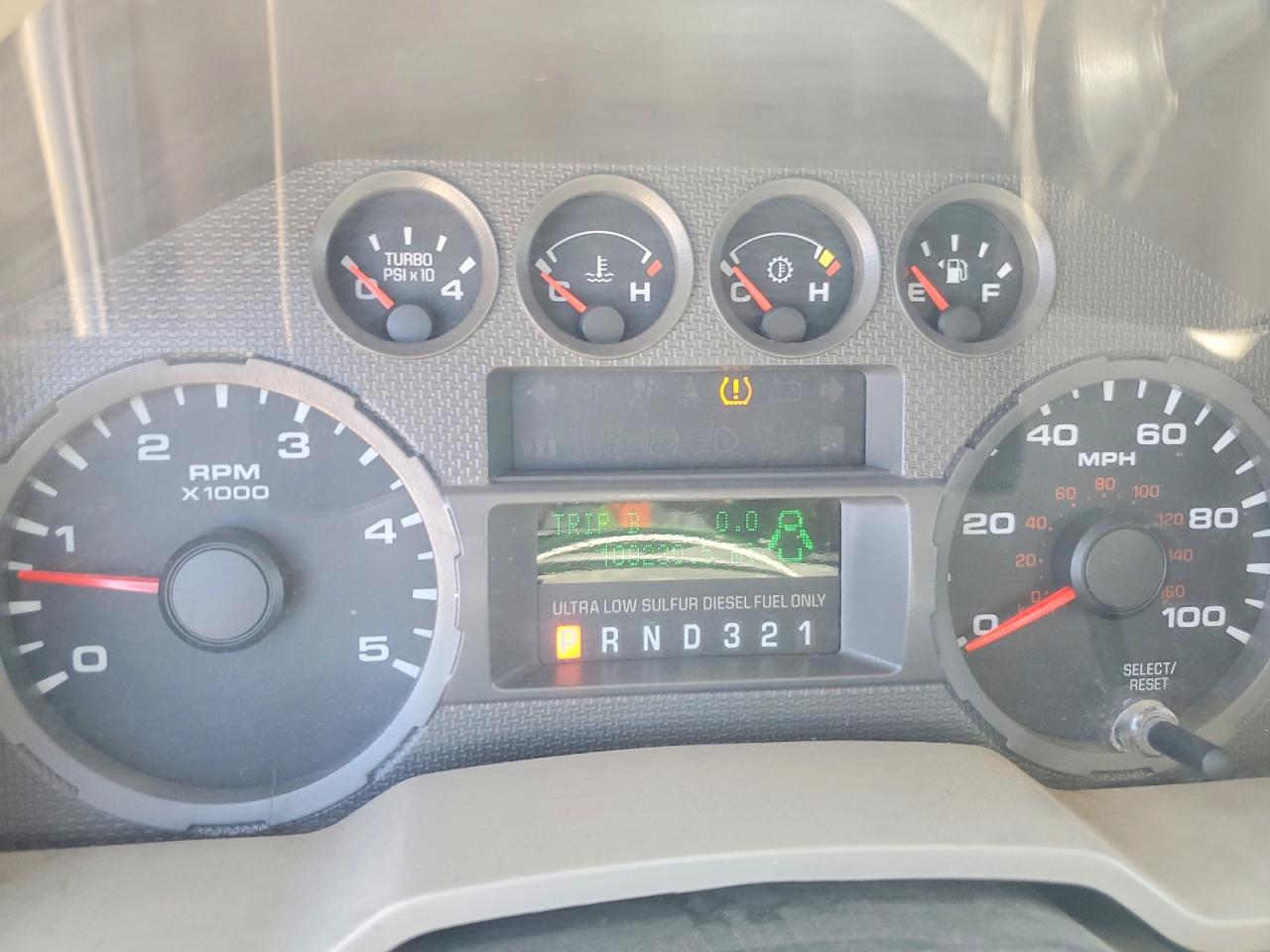 2010 Ford F250 Super Duty White vin: 1FTSW2BR3AEA45663