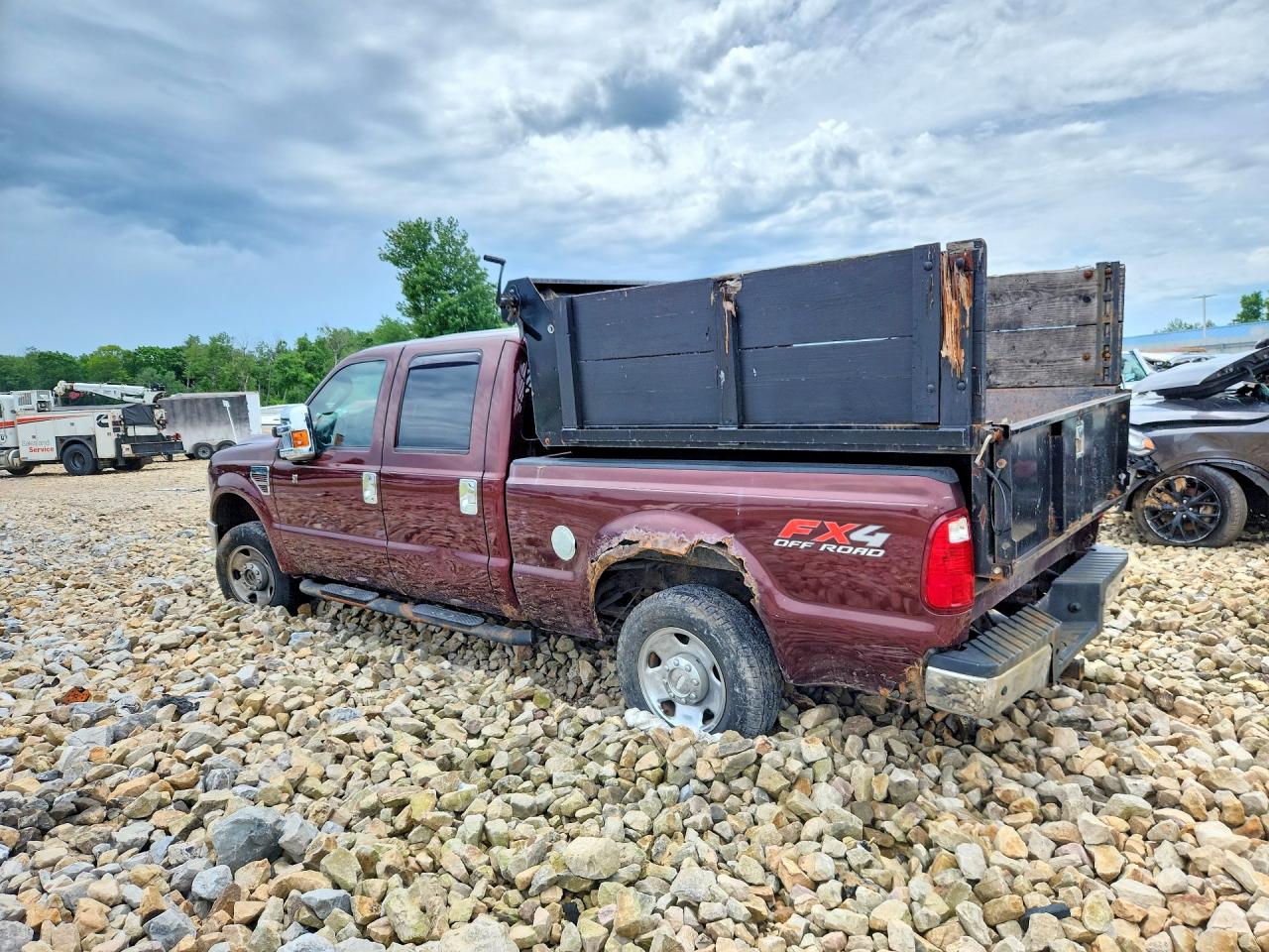 2010 Ford F250 Super Duty Burgundy vin: 1FTSW2BR3AEB08437