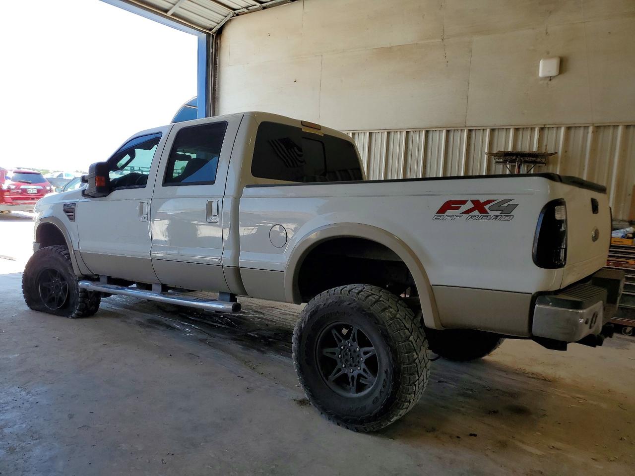 2010 Ford F250 Super Duty White vin: 1FTSW2BR4AEA26538