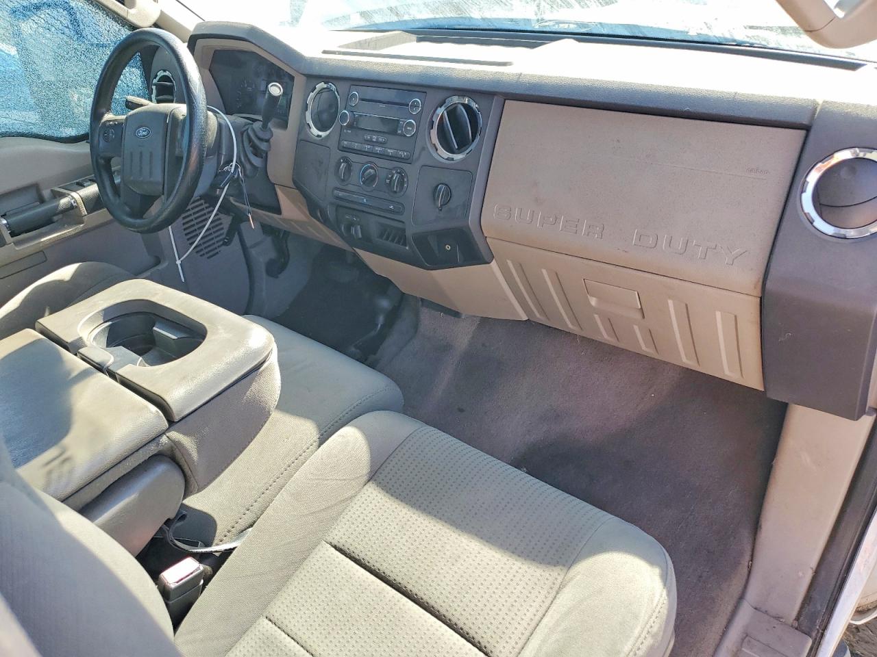 2010 Ford F250 White vin: 1FTSW2BR5AEA16892