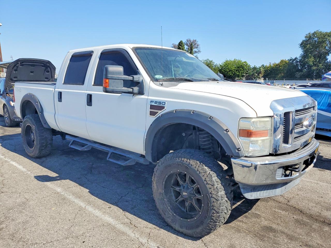 2010 Ford F250 White vin: 1FTSW2BR5AEA16892