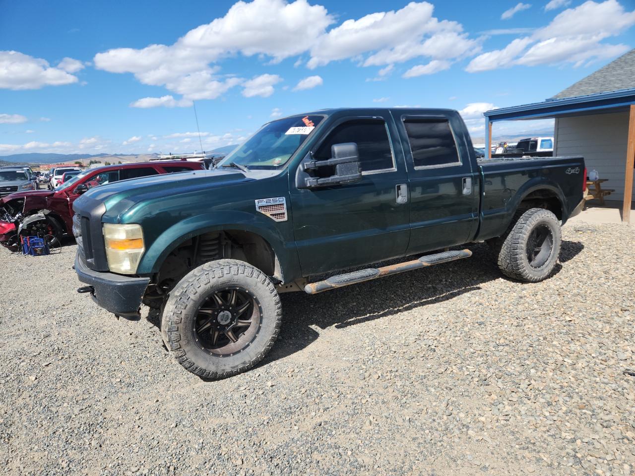 2010 Ford F250 Super Duty Green vin: 1FTSW2BR6AEA67396 Damage: Left Front Wheel, Aftermarket, Acceptable