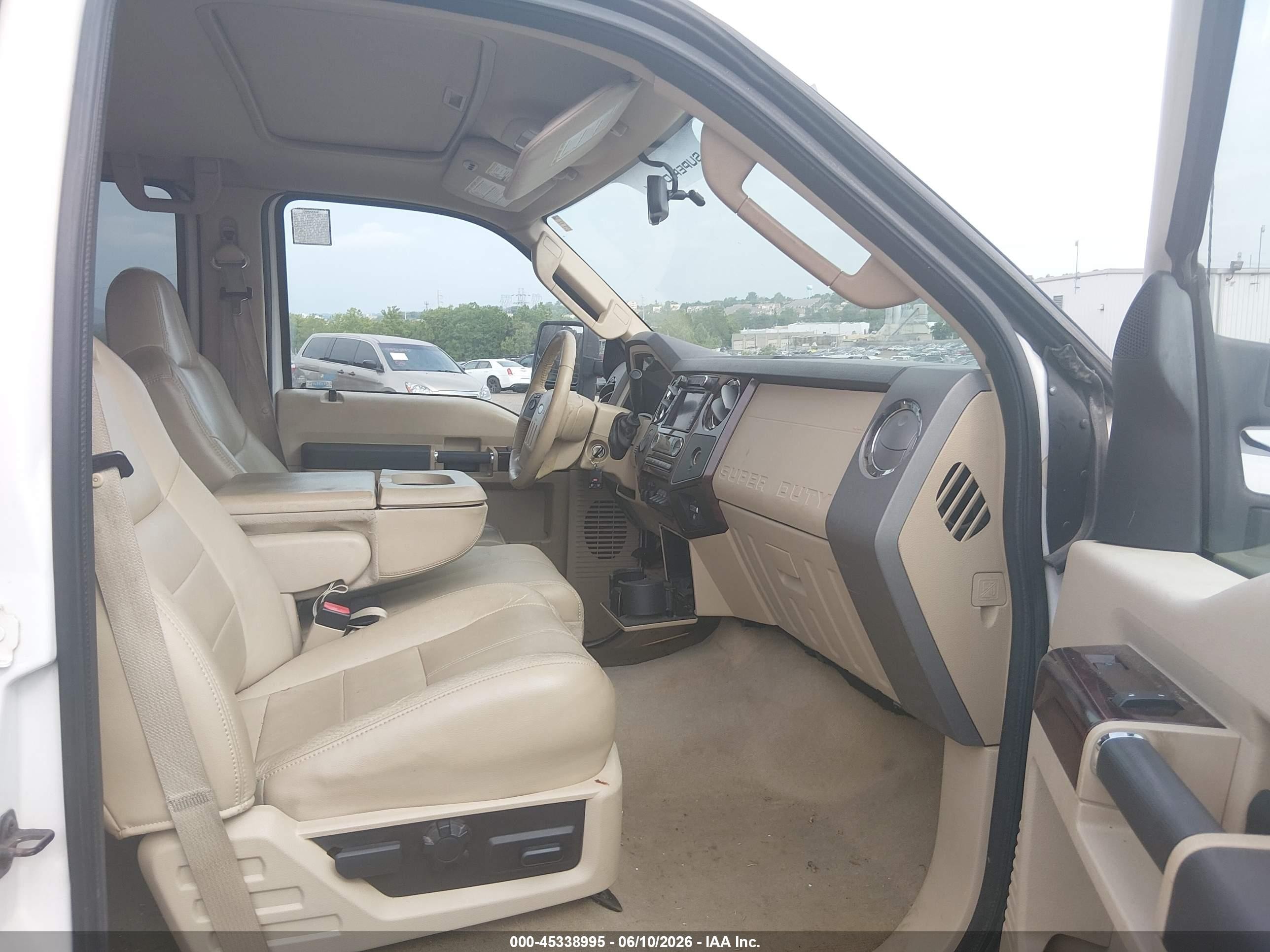 2010 Ford Super Duty F-250 Srw Cabelas/harley-davidson/king Ranch/lariat/xl/xlt White vin: 1FTSW2BR6AEB07024