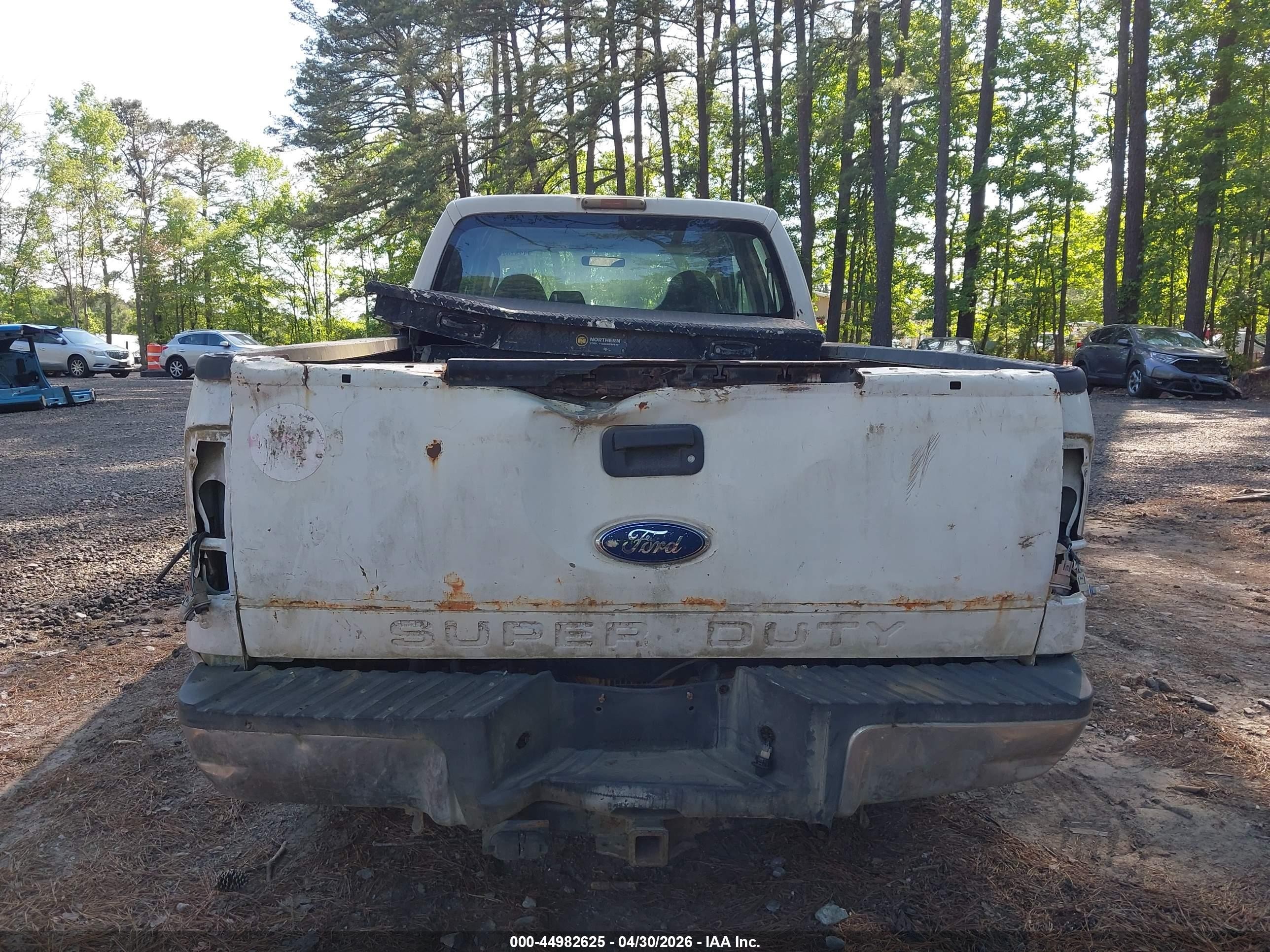 2010 Ford F-250 Xl White vin: 1FTSW2BR6AEB32036
