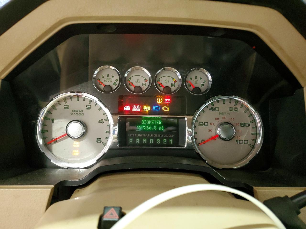 2010 Ford F250 Super Duty Red vin: 1FTSW2BR7AEA09216