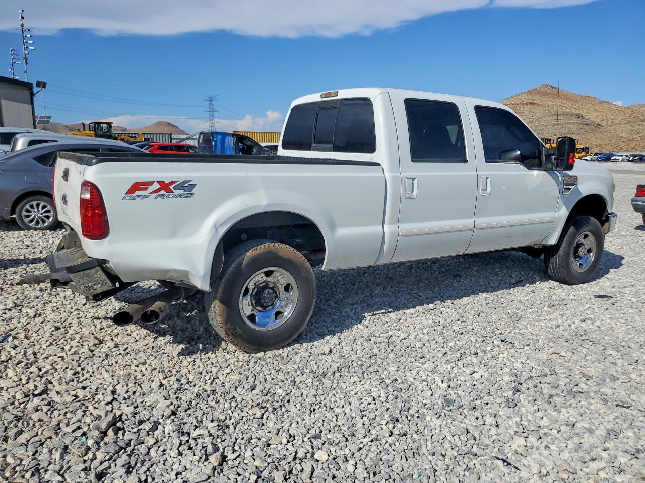 2010 Ford F250 Super Duty White vin: 1FTSW2BR8AEA03635