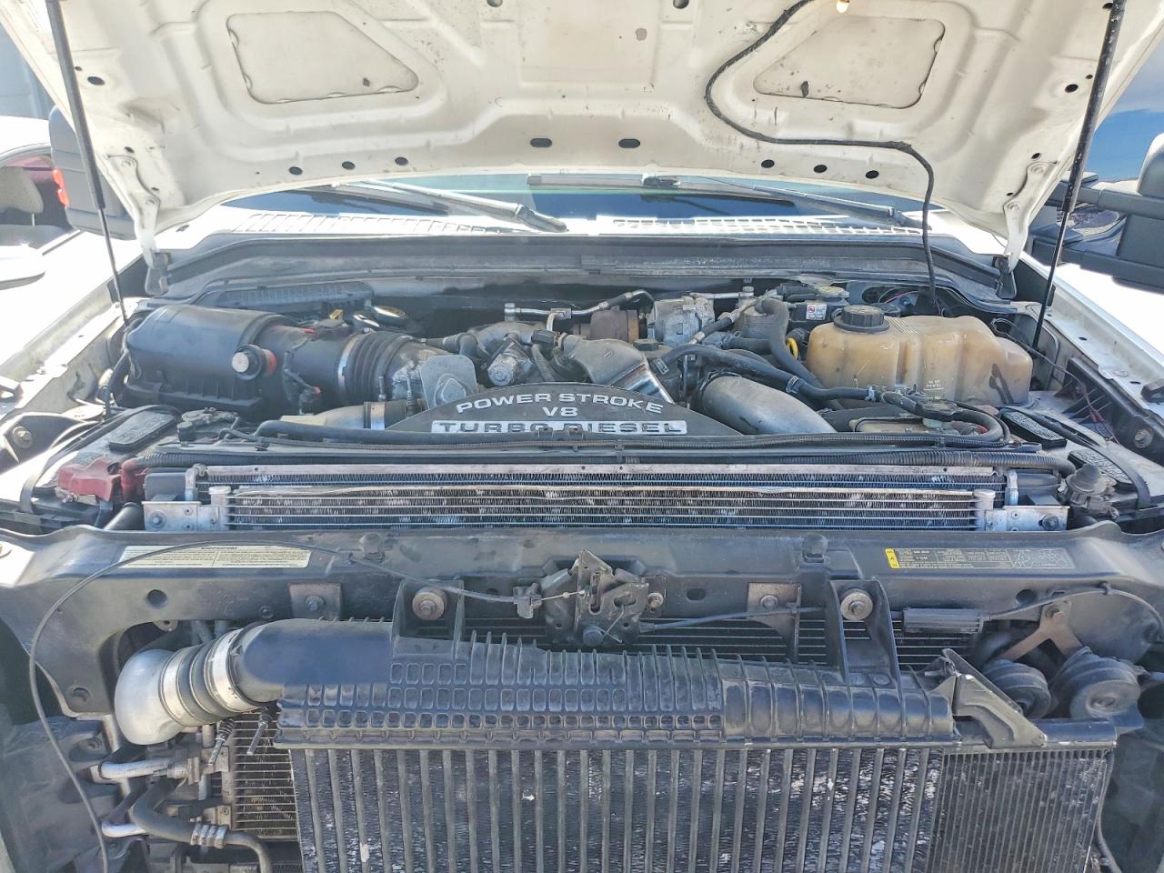 2010 Ford F250 Super Duty White vin: 1FTSW2BR8AEA03635