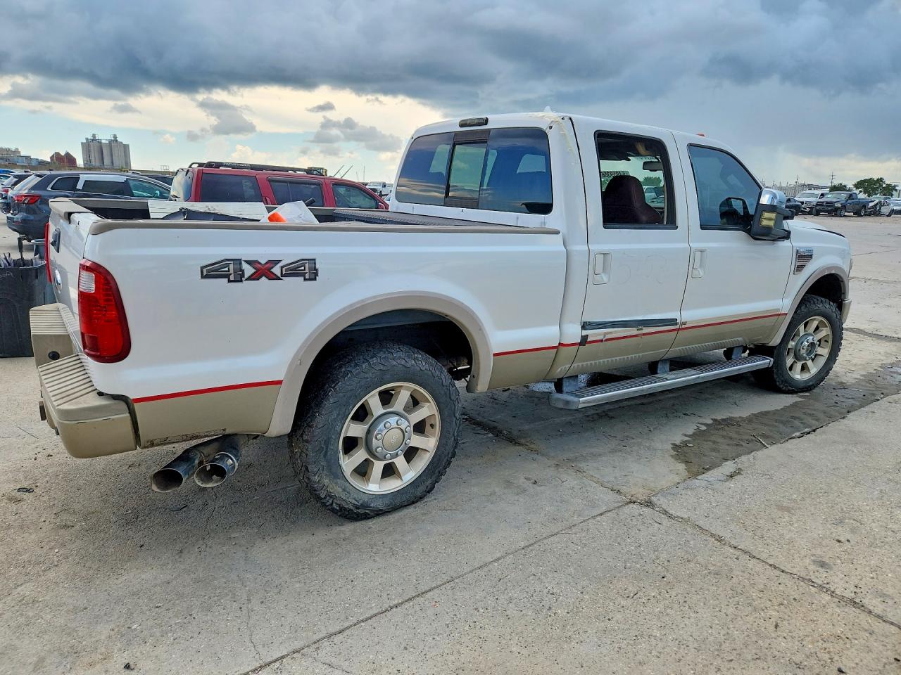 2010 Ford F250 Super Duty White vin: 1FTSW2BR8AEA06678