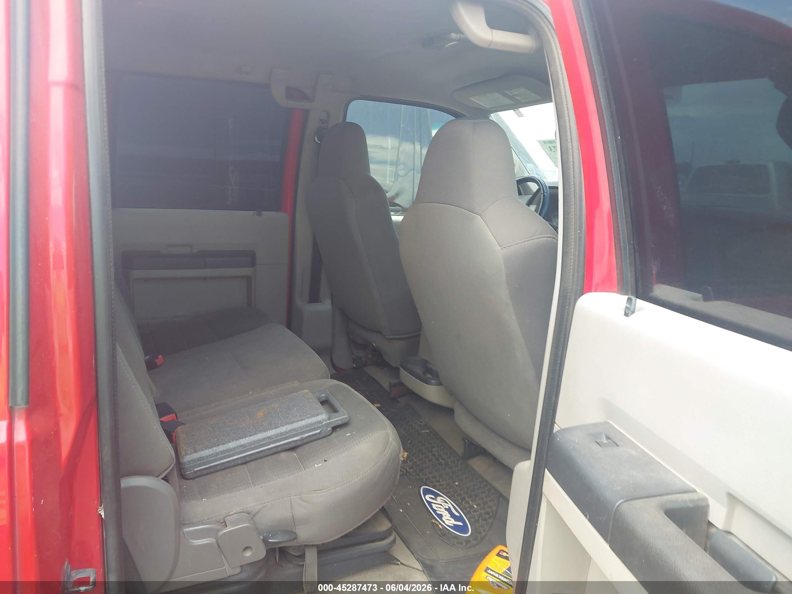 2010 Ford F-250   Red vin: 1FTSW2BR9AEA01800