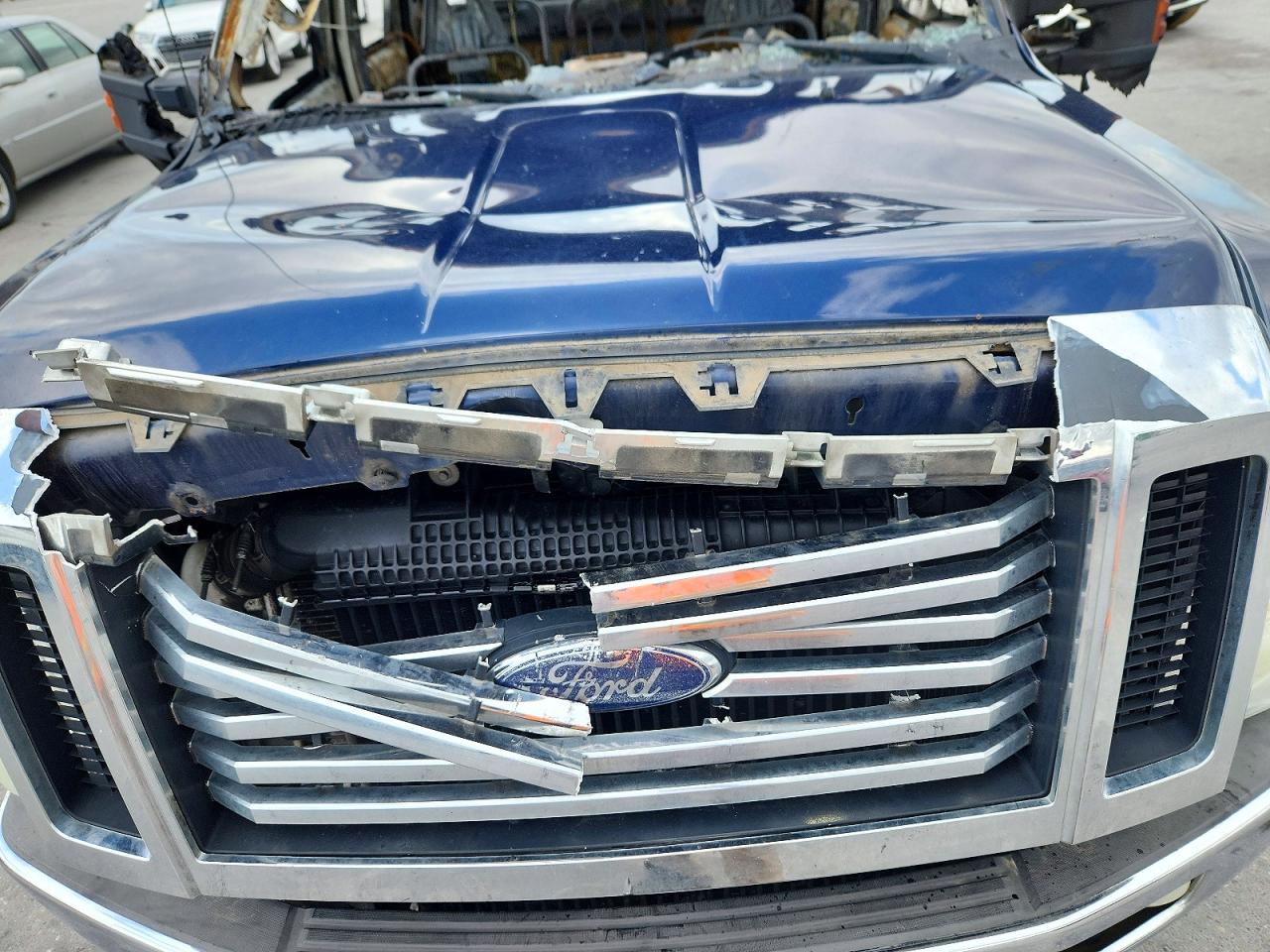 2010 Ford F250 Super Duty Blue vin: 1FTSW2BRXAEA67370